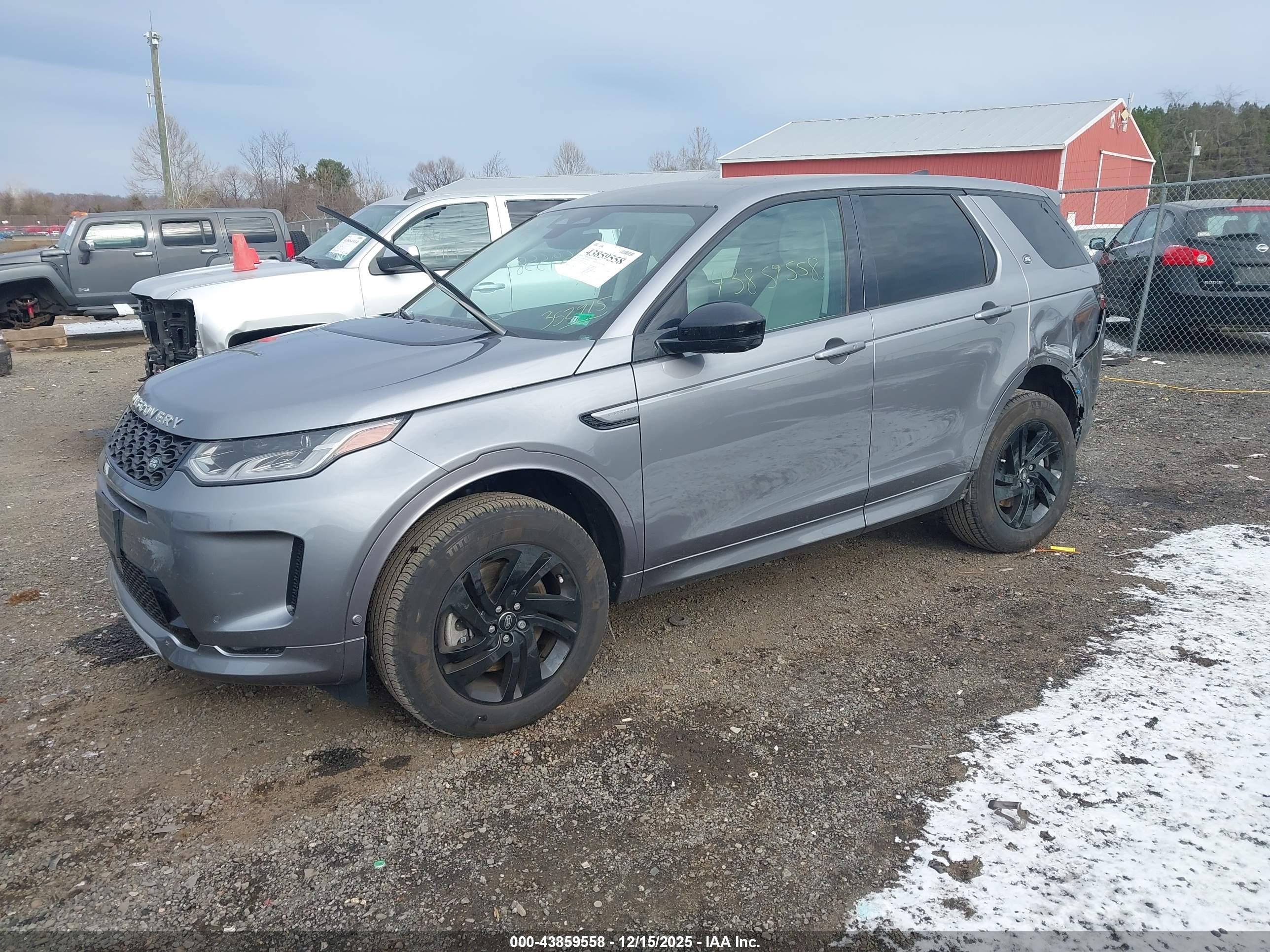 LAND ROVER image 2