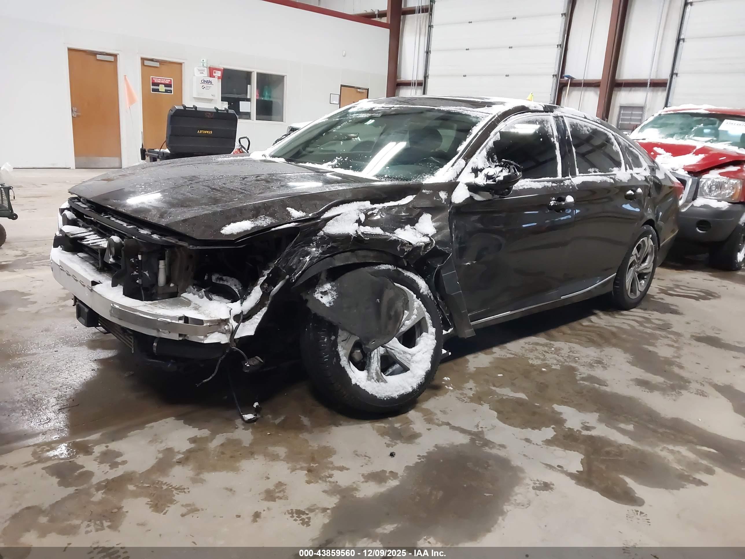 HONDA ACCORD image 2