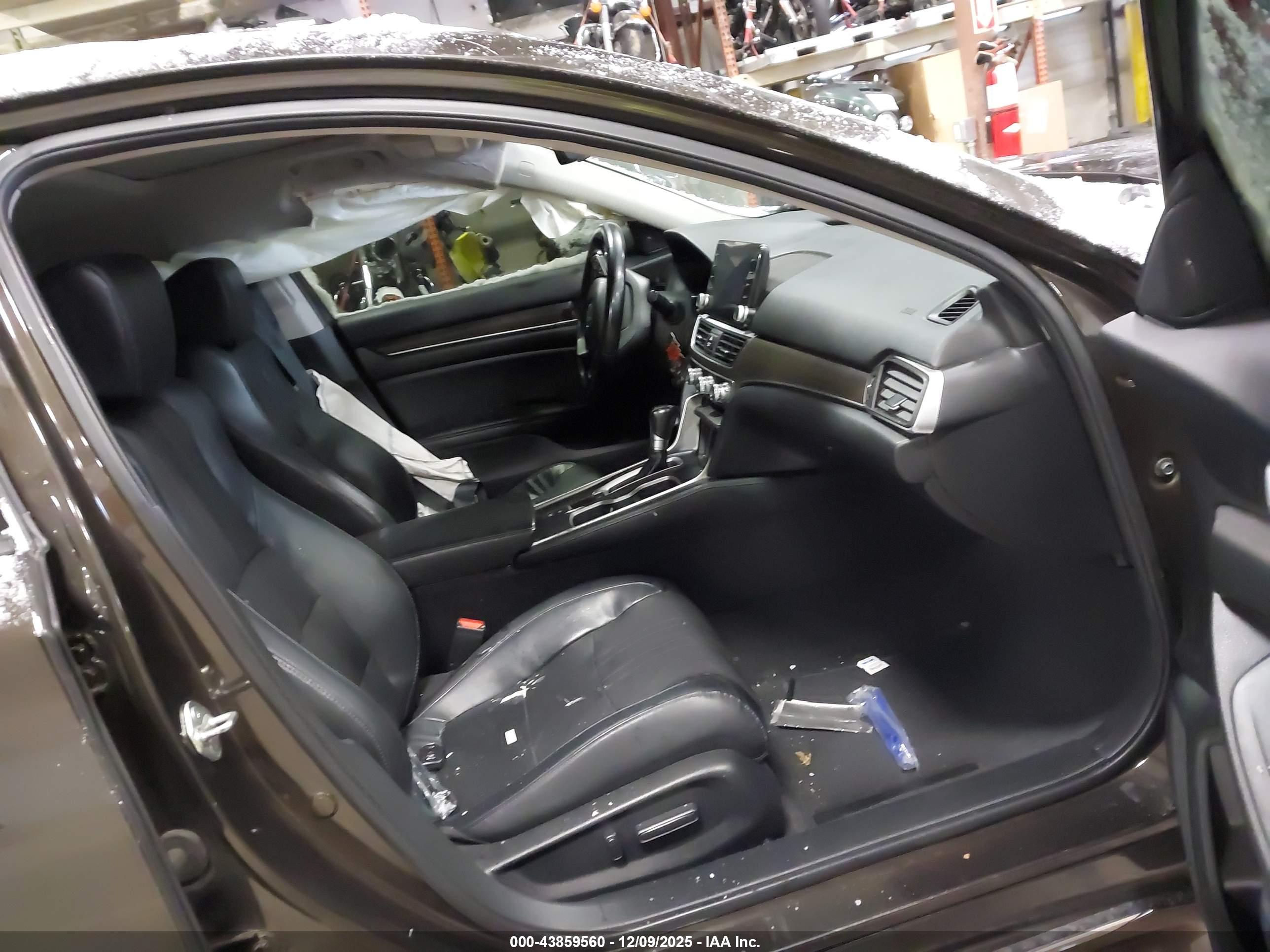 HONDA ACCORD image 5