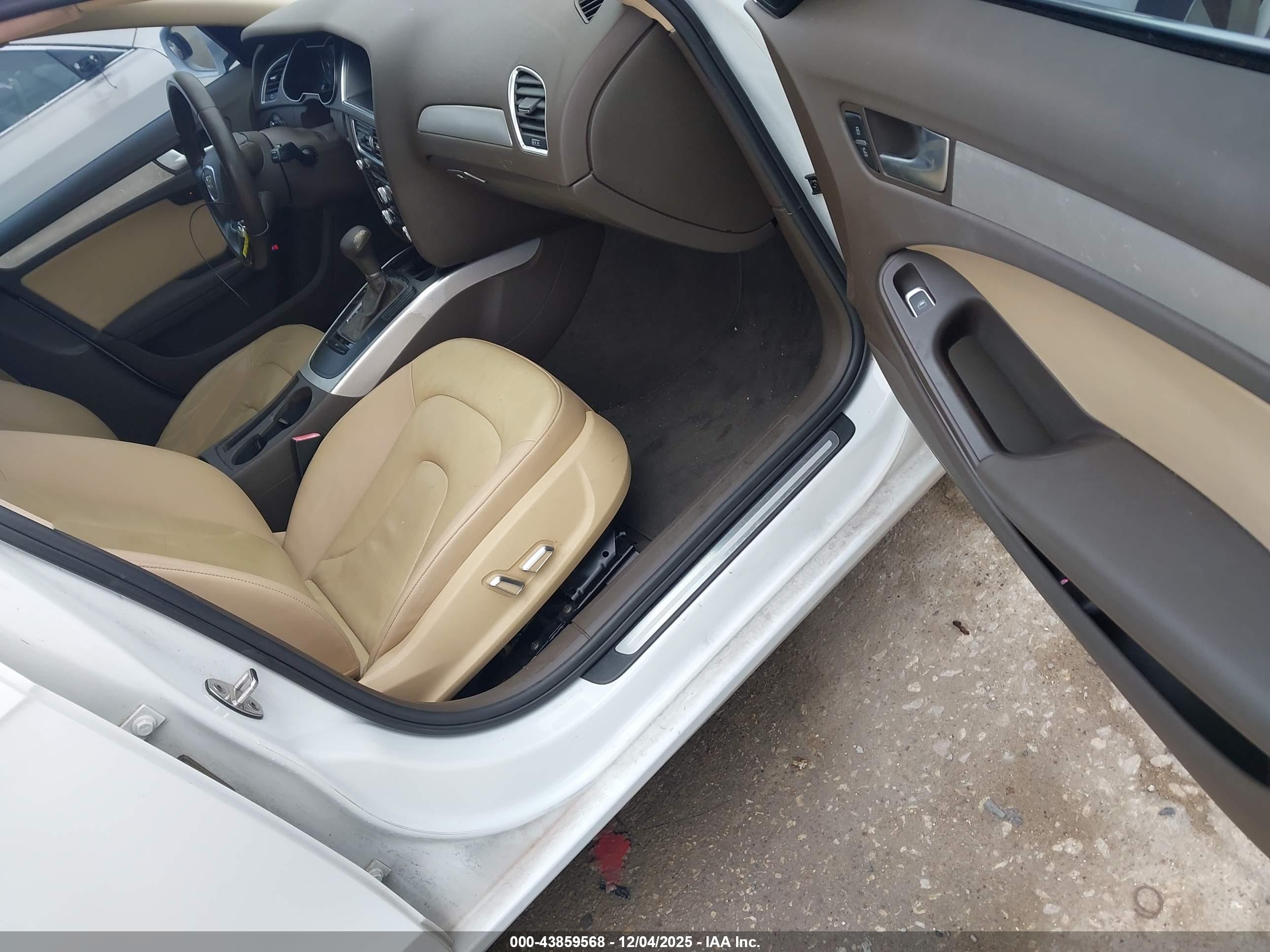 AUDI A4 image 5