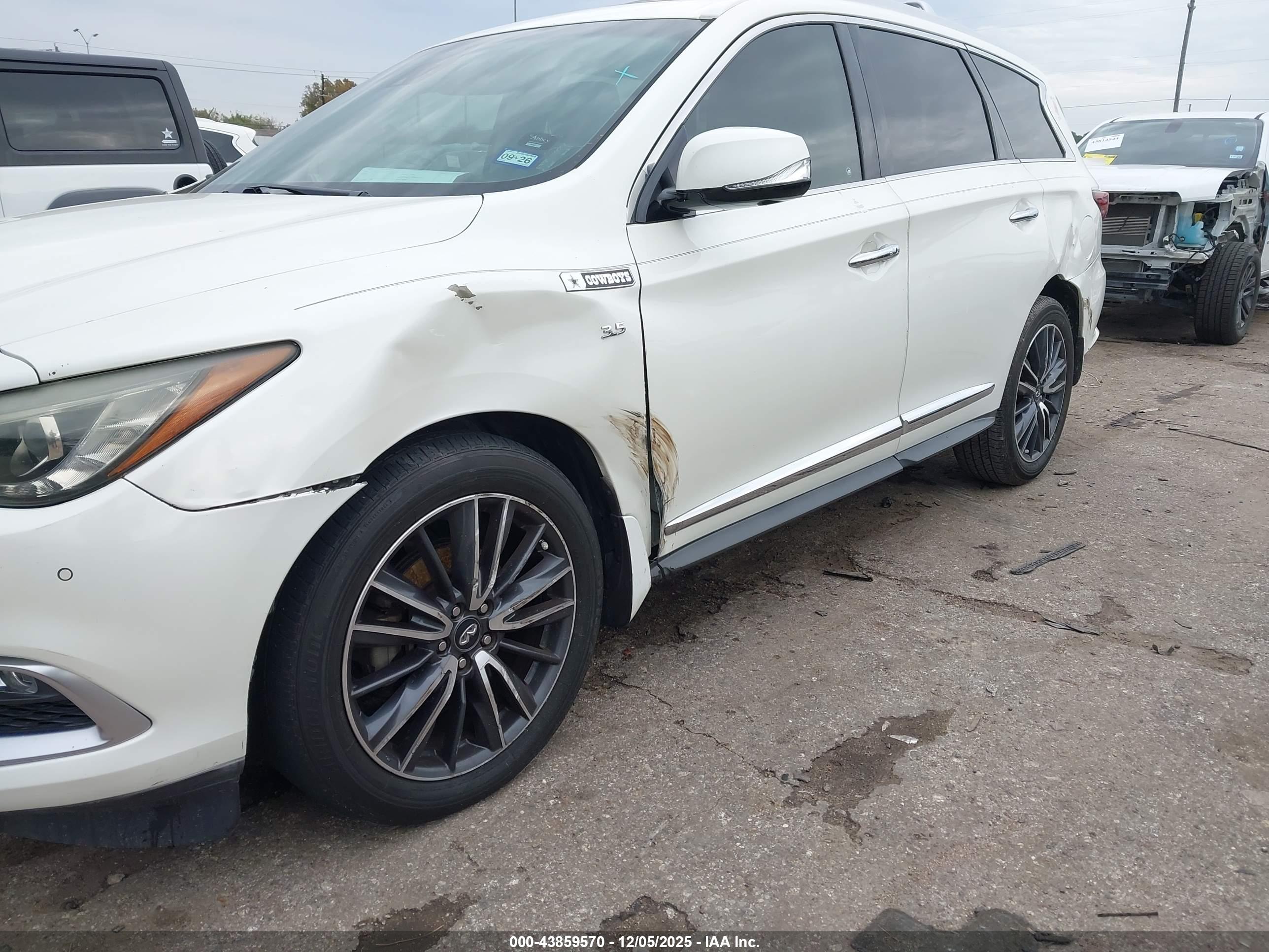 INFINITI QX60 image 6