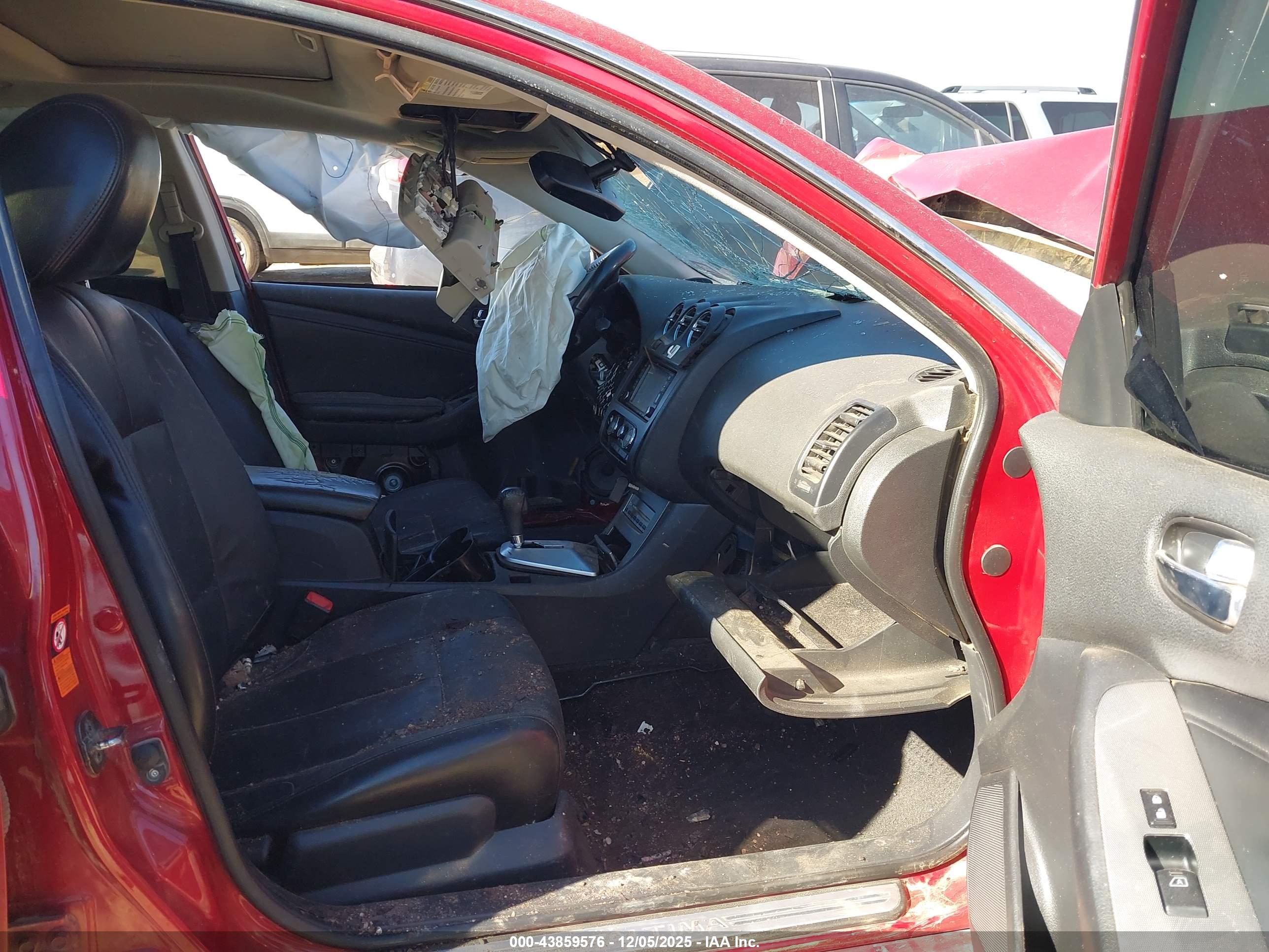 NISSAN ALTIMA image 5