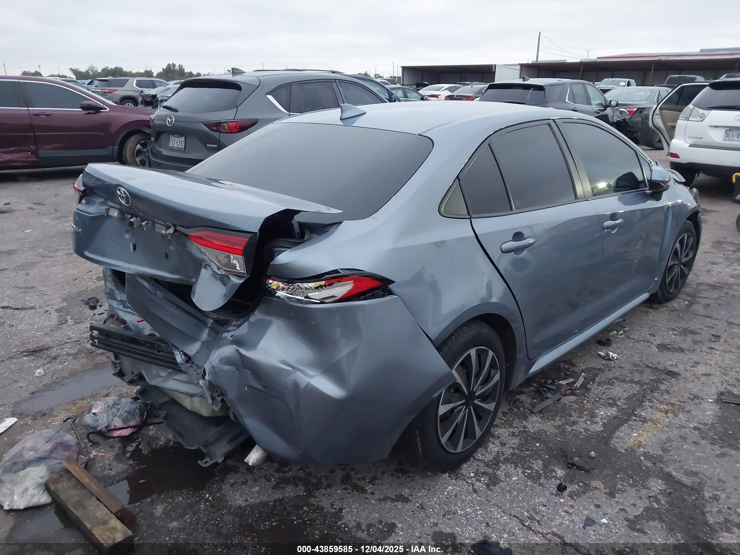 TOYOTA COROLLA image 4