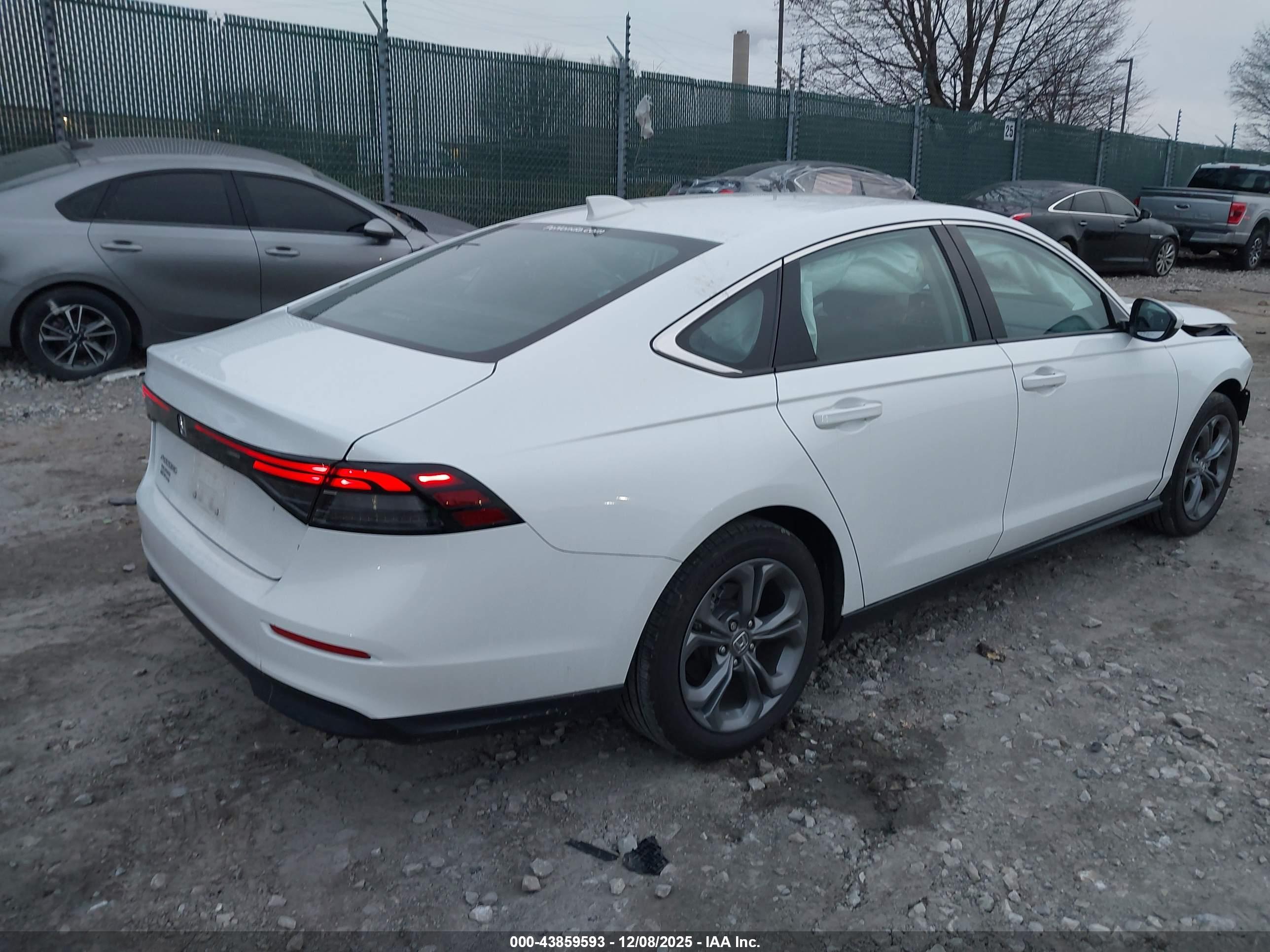 HONDA ACCORD image 4