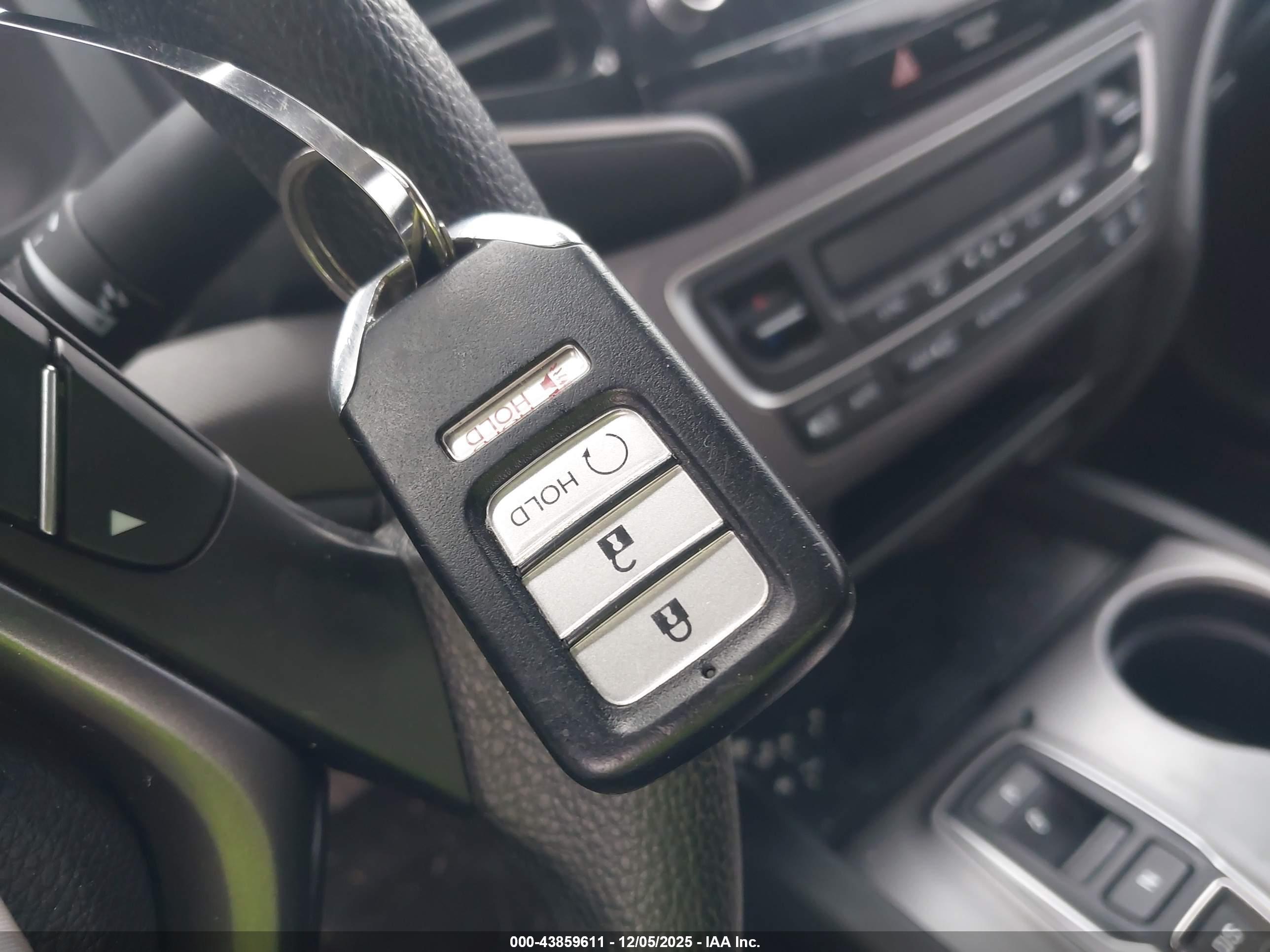 HONDA RIDGELINE image 11