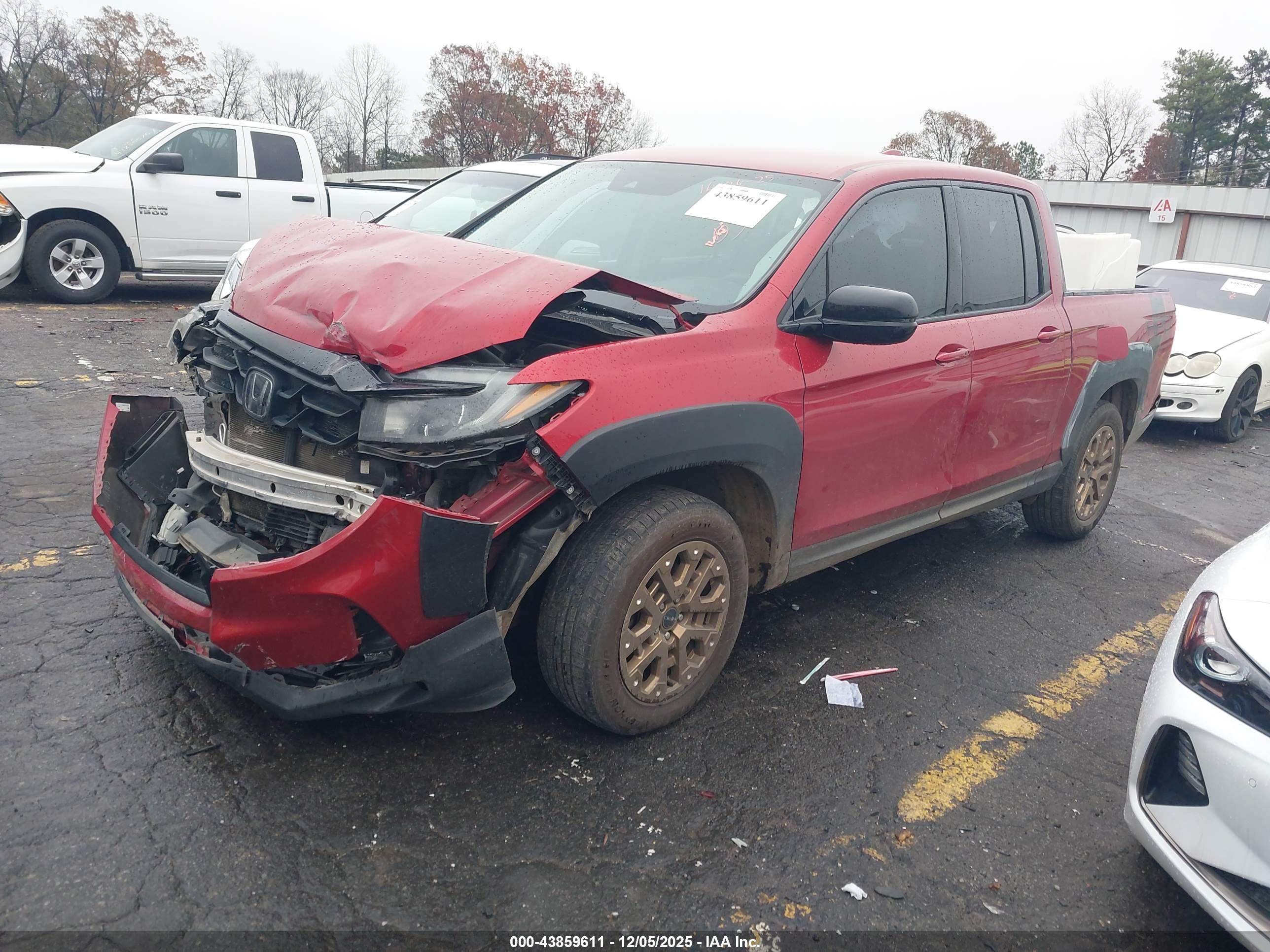 HONDA RIDGELINE image 2