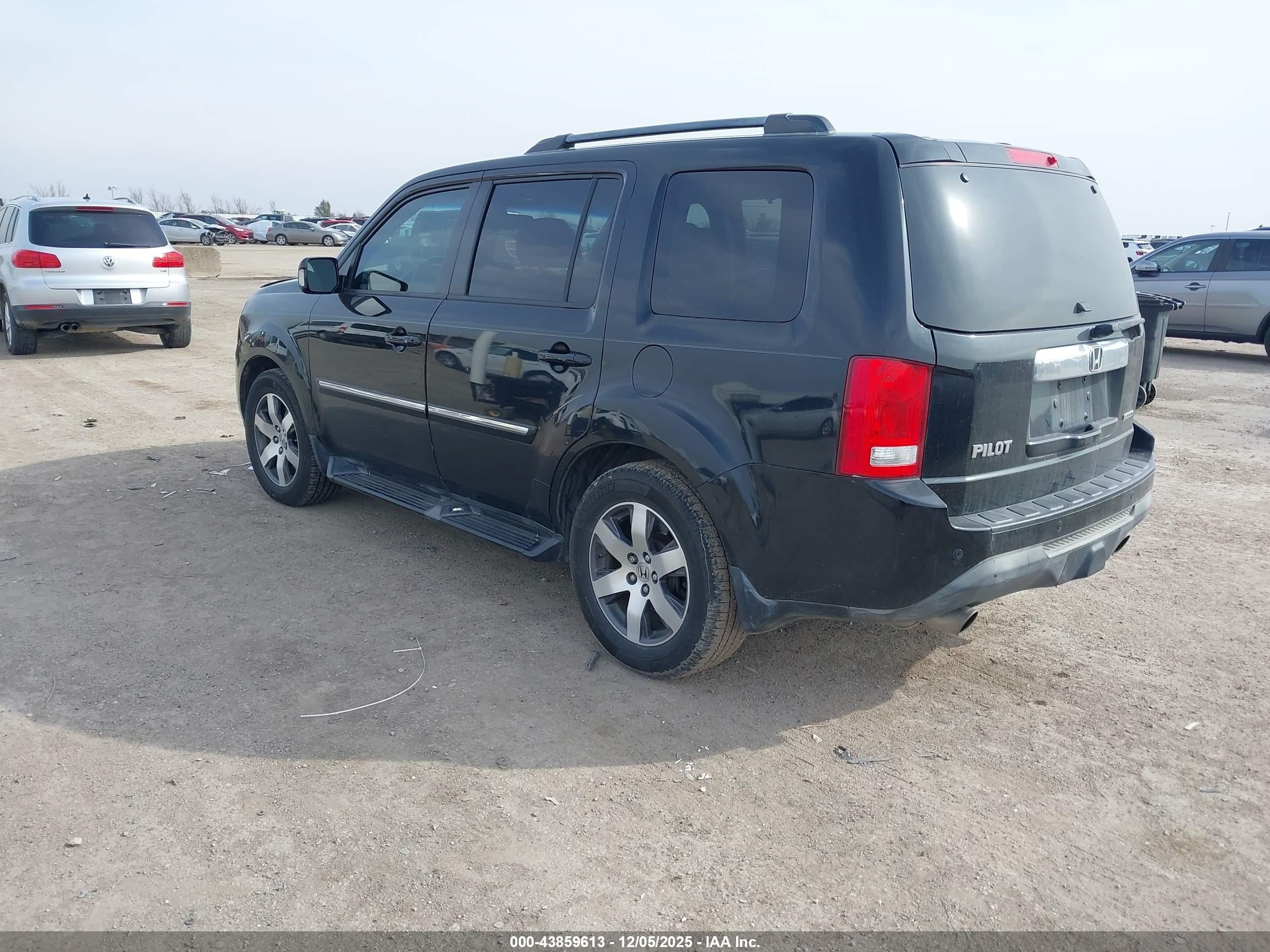 HONDA PILOT image 3