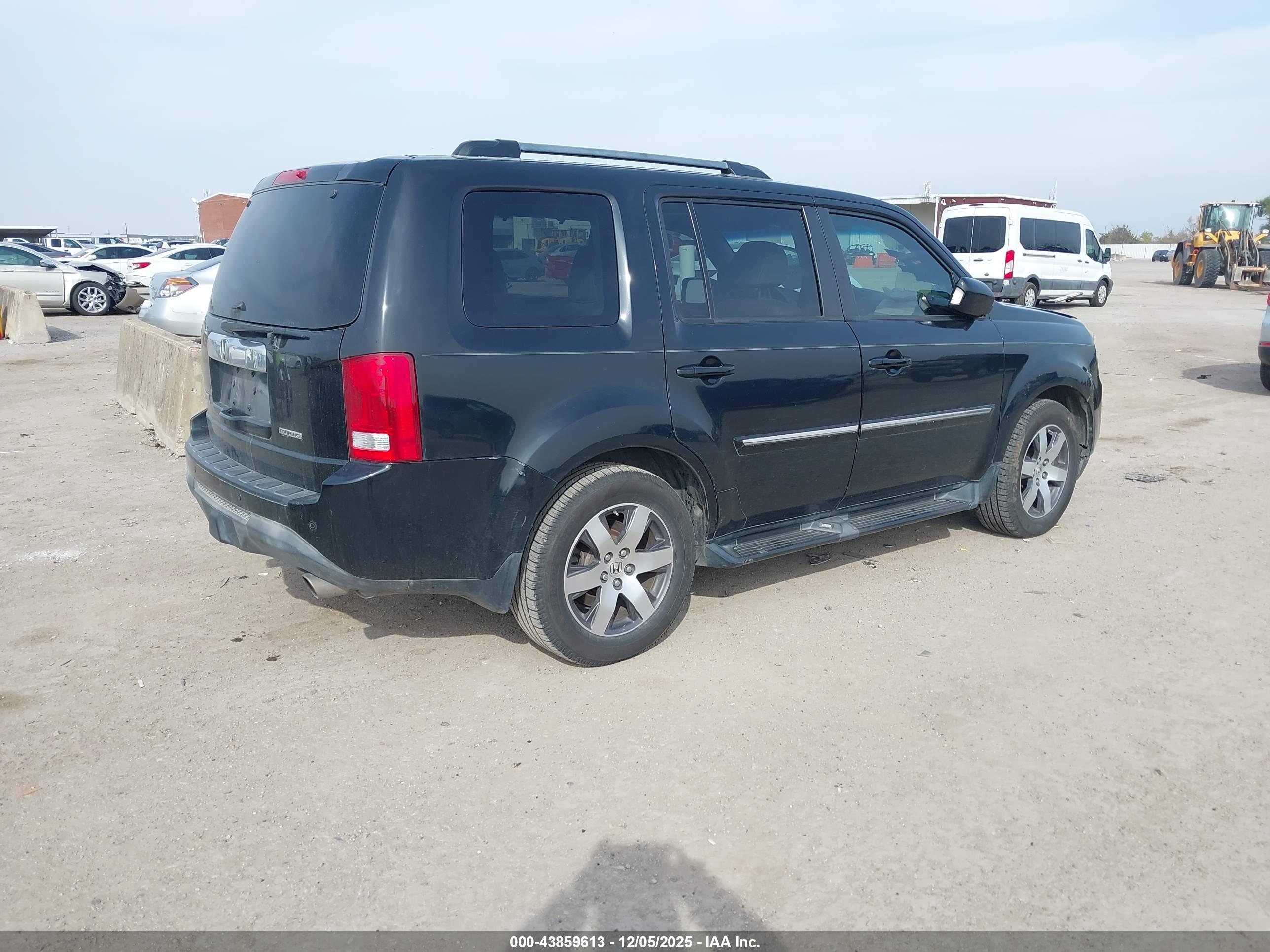 HONDA PILOT image 4