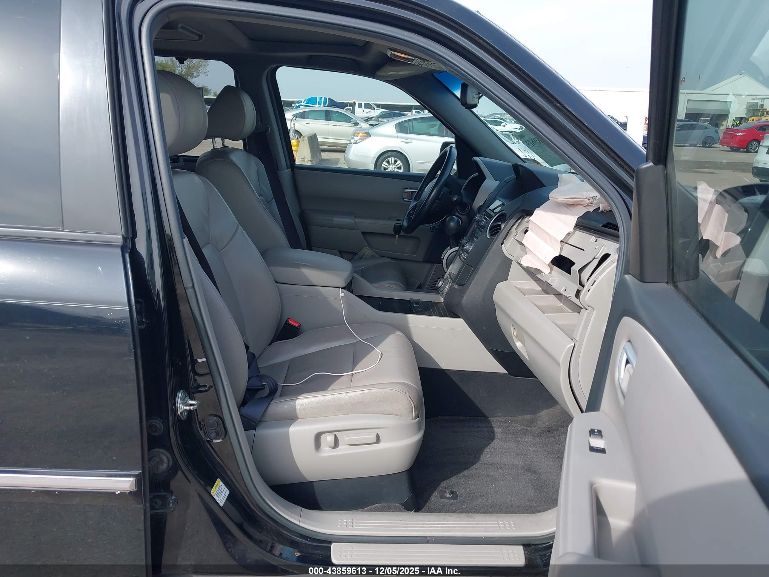 HONDA PILOT image 5