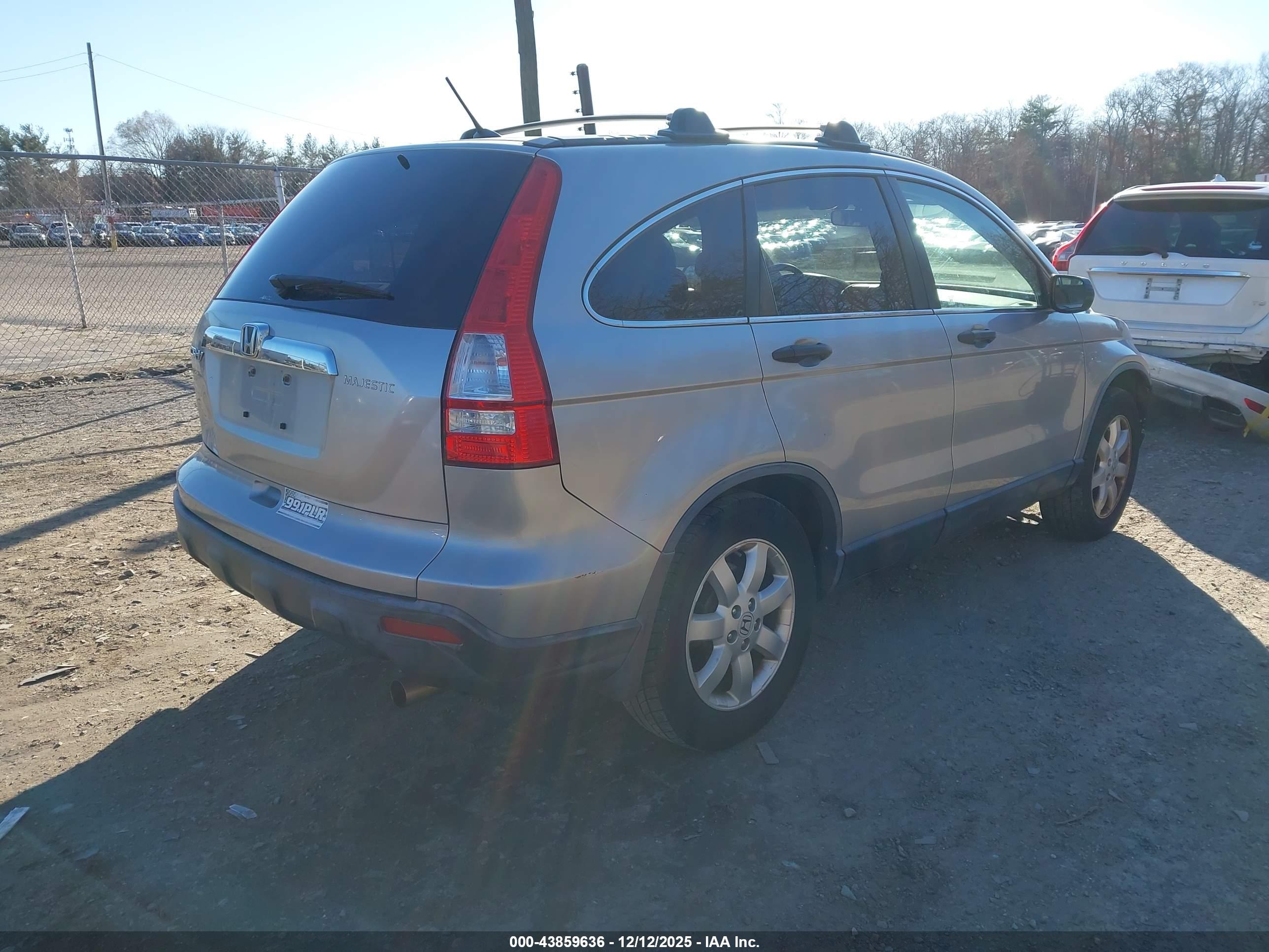 HONDA CR-V image 4