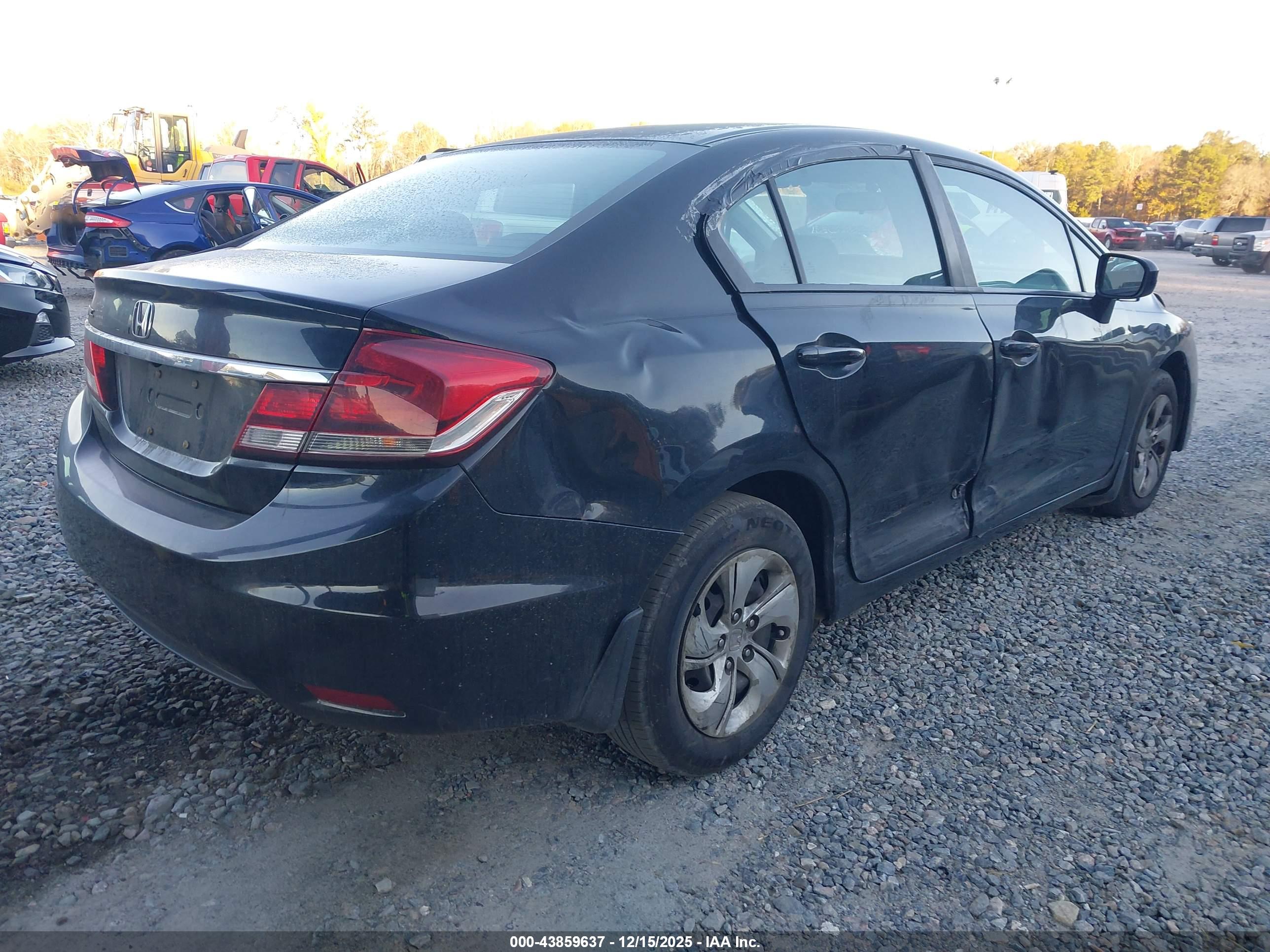 HONDA CIVIC image 4