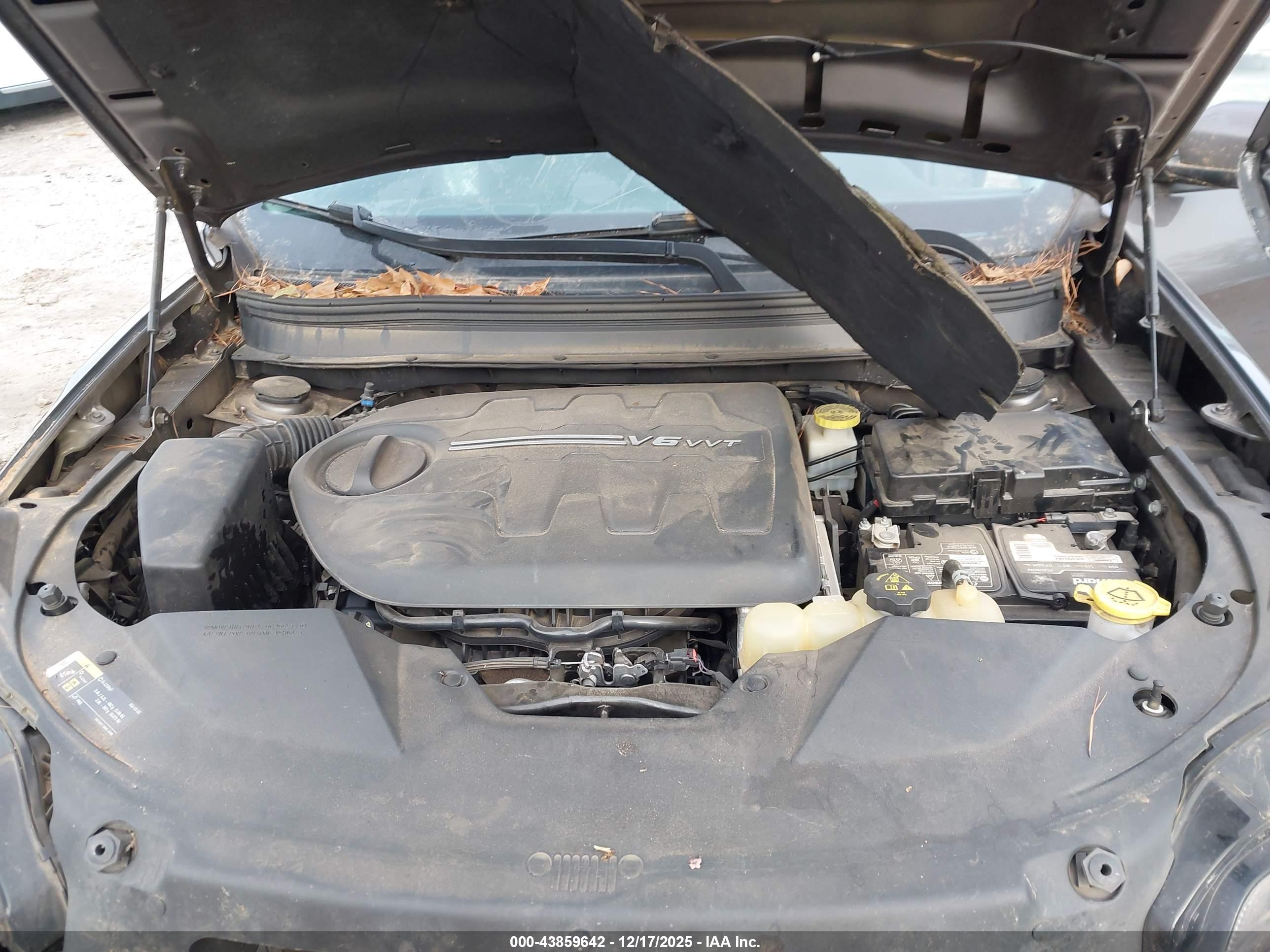 JEEP CHEROKEE image 10