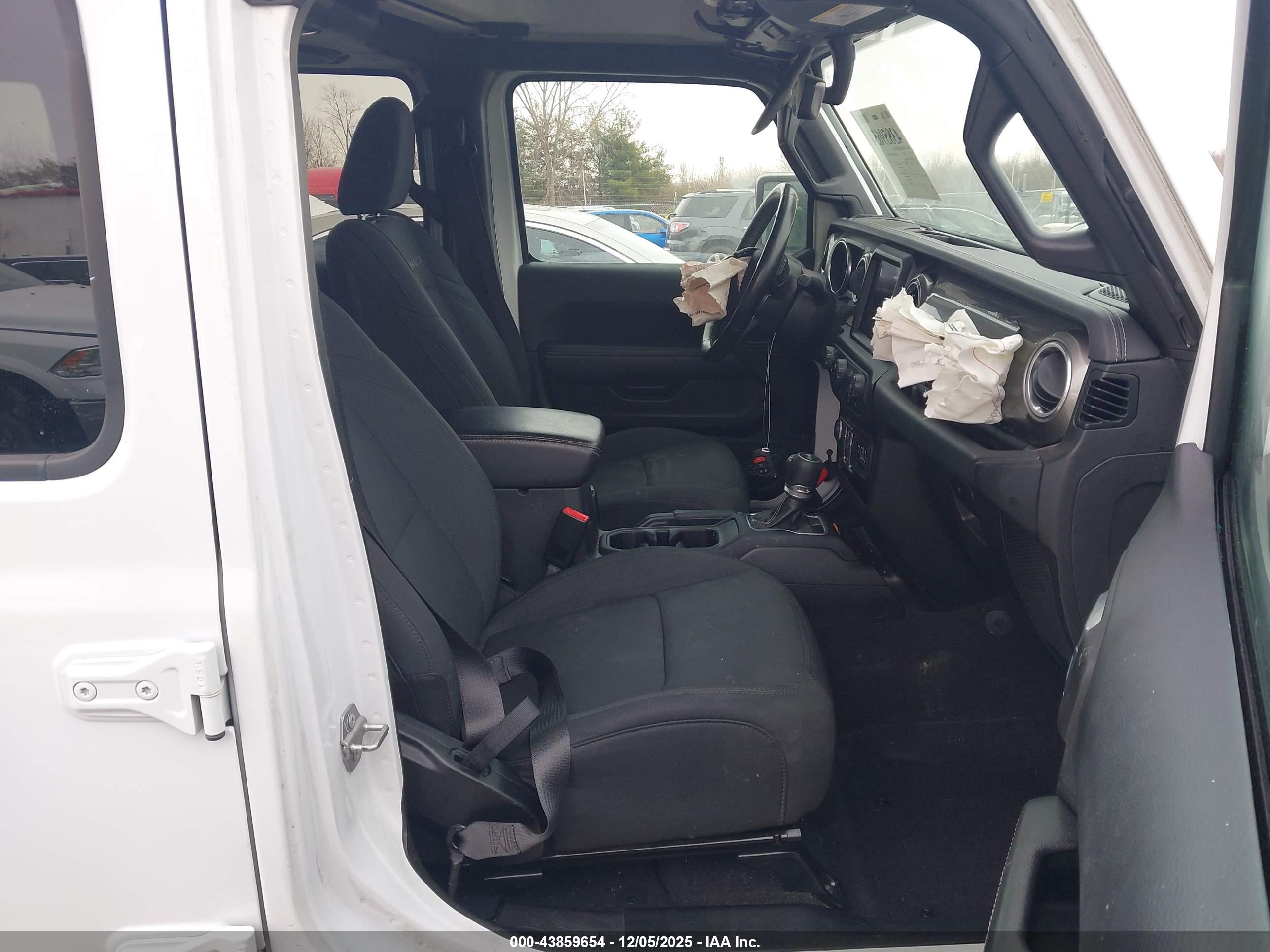JEEP WRANGLER image 5