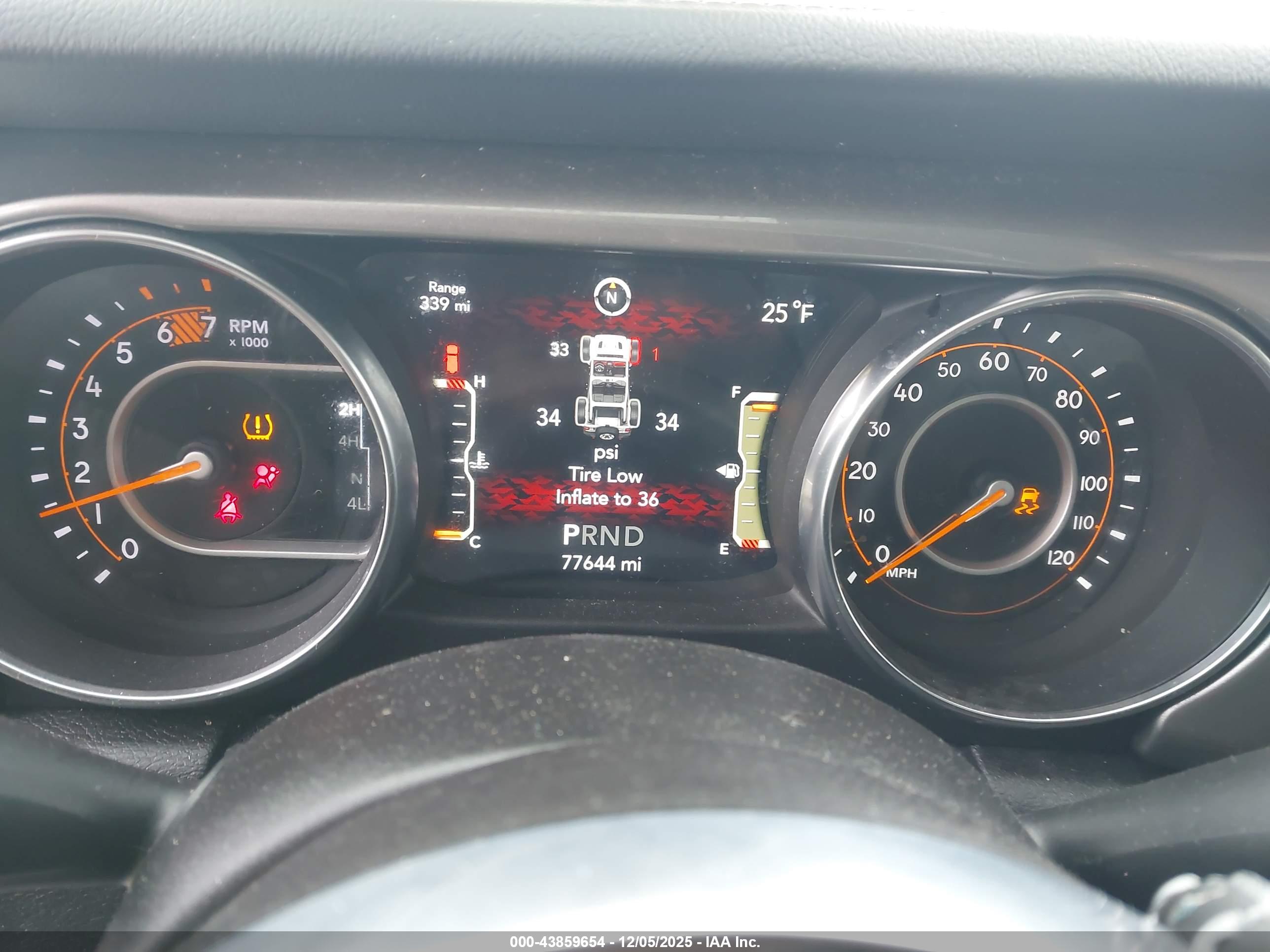 JEEP WRANGLER image 7