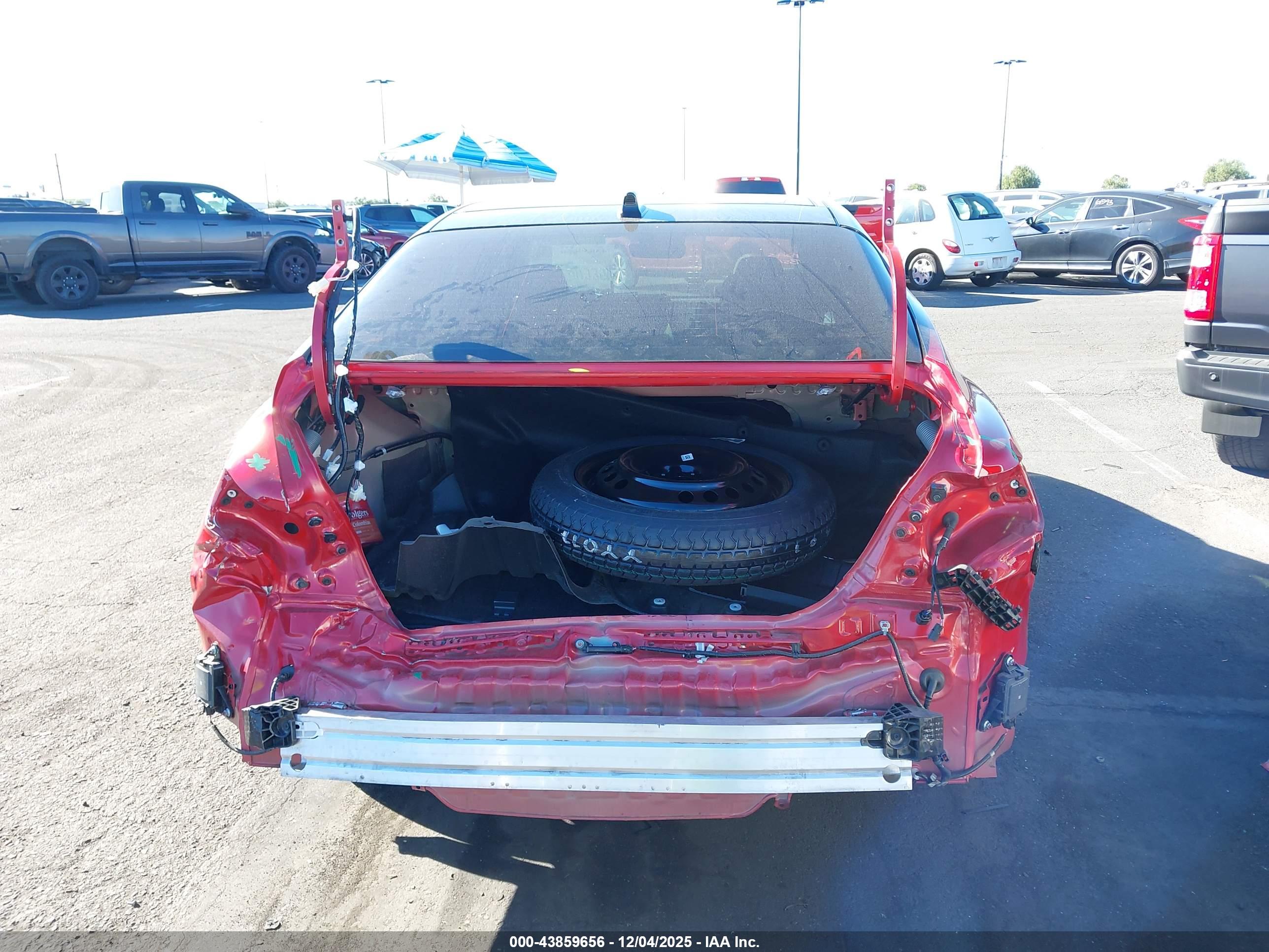 TOYOTA CAMRY image 6