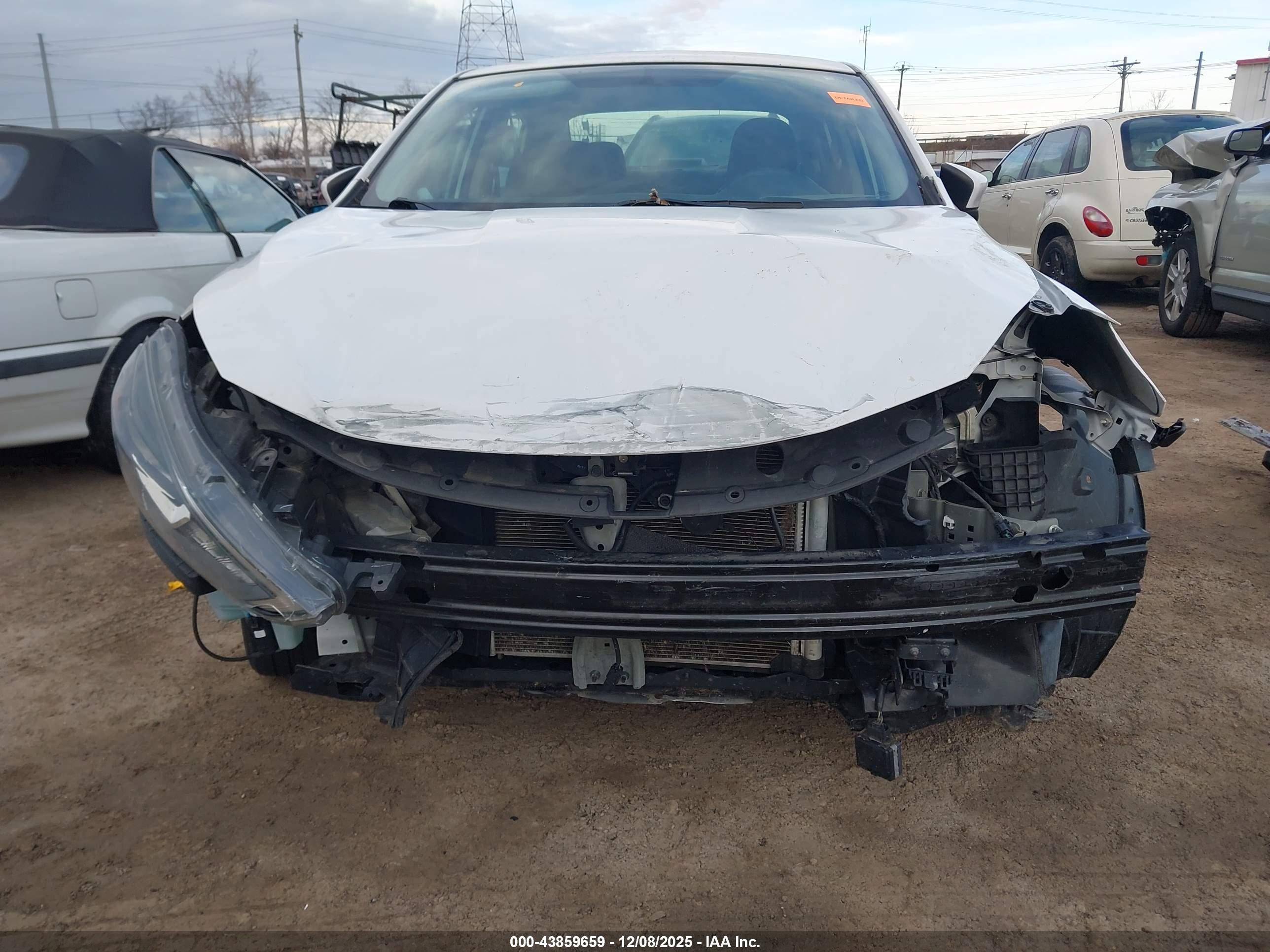 NISSAN SENTRA image 6
