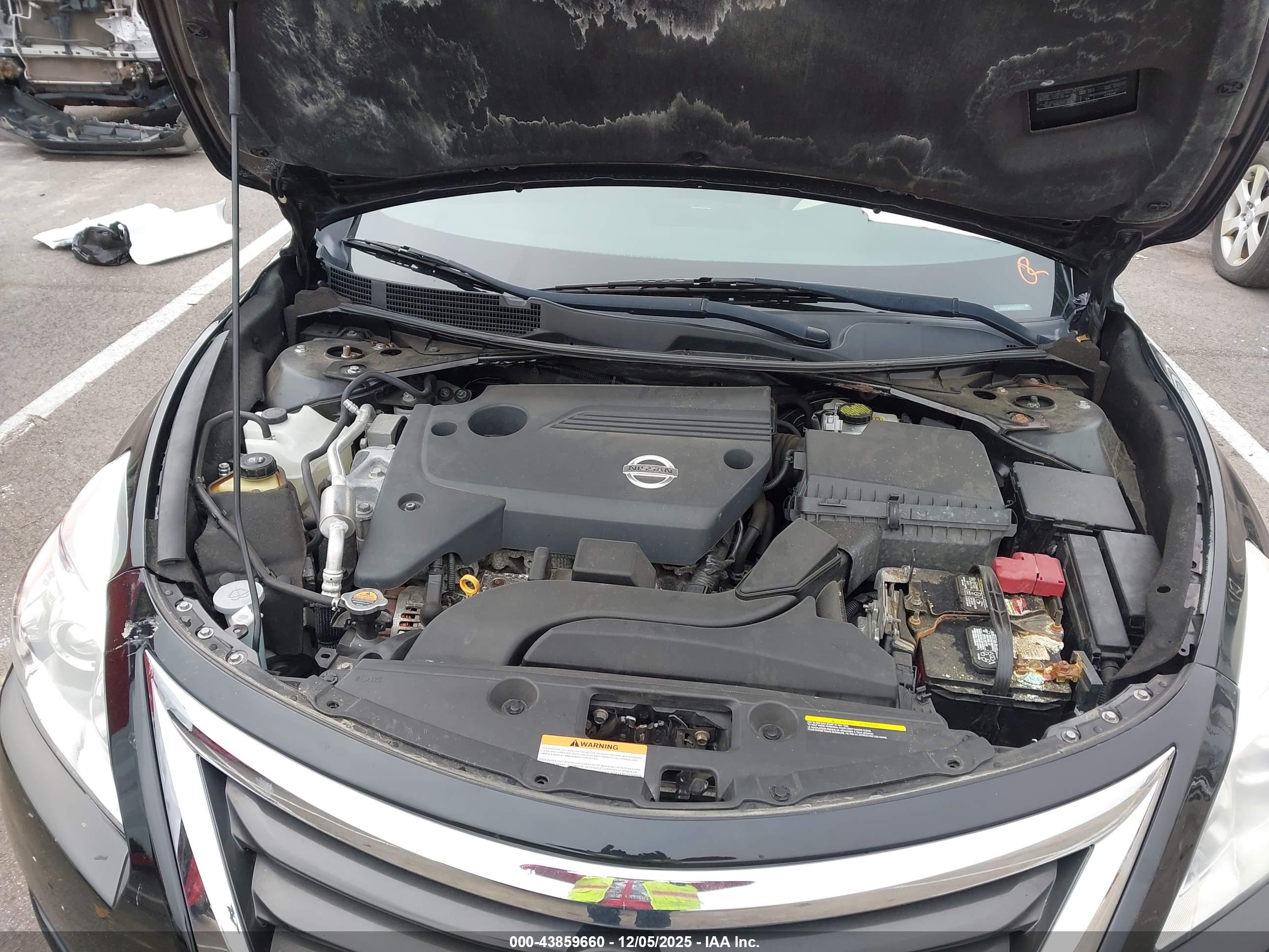 NISSAN ALTIMA image 10