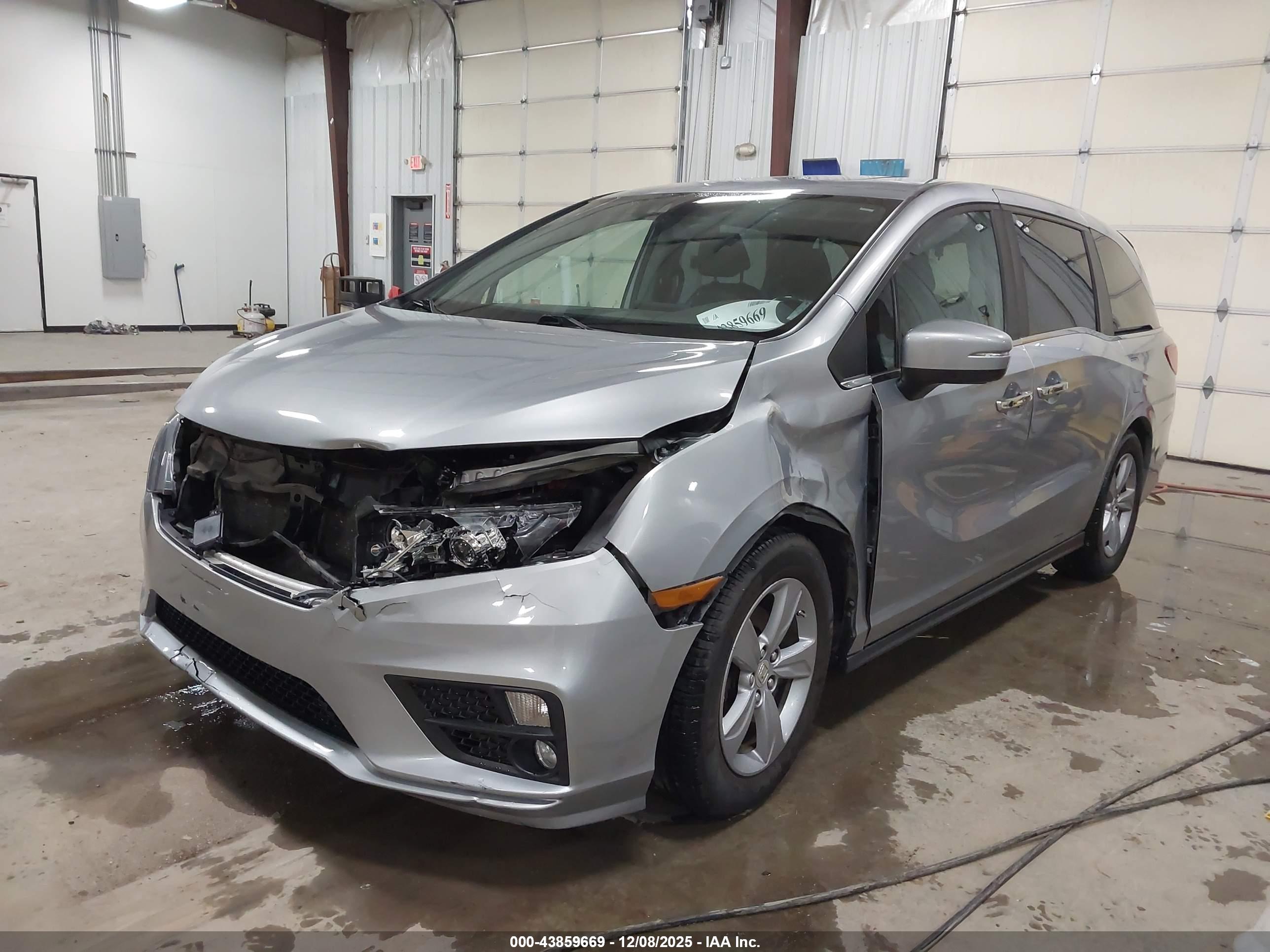 HONDA ODYSSEY image 2