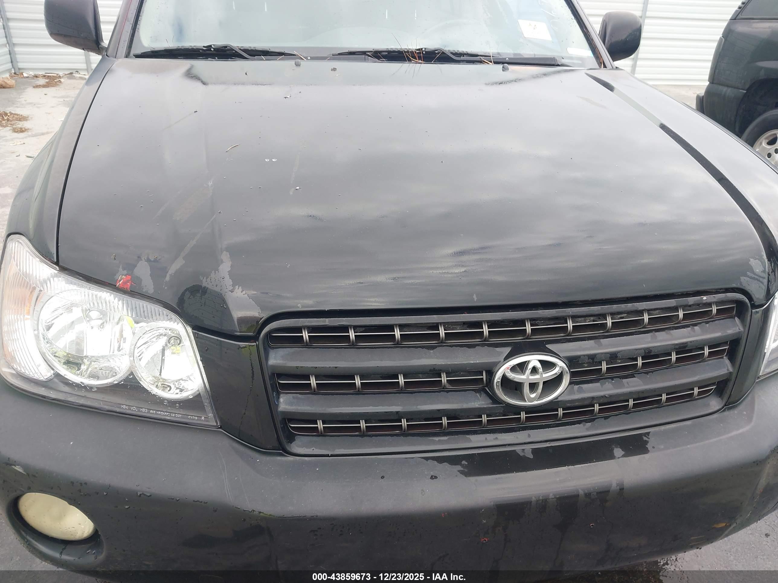 TOYOTA HIGHLANDER image 6