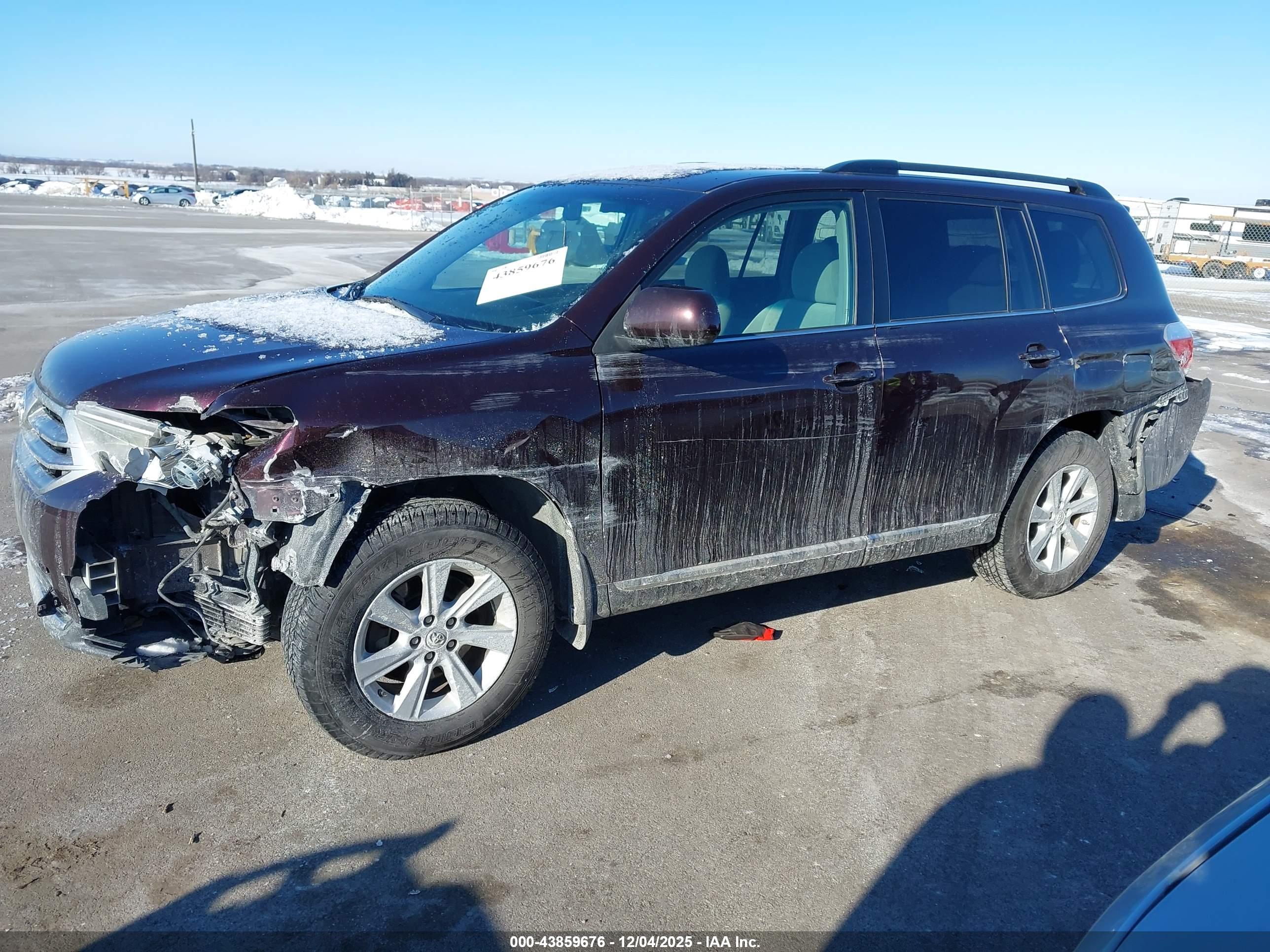 TOYOTA HIGHLANDER image 6