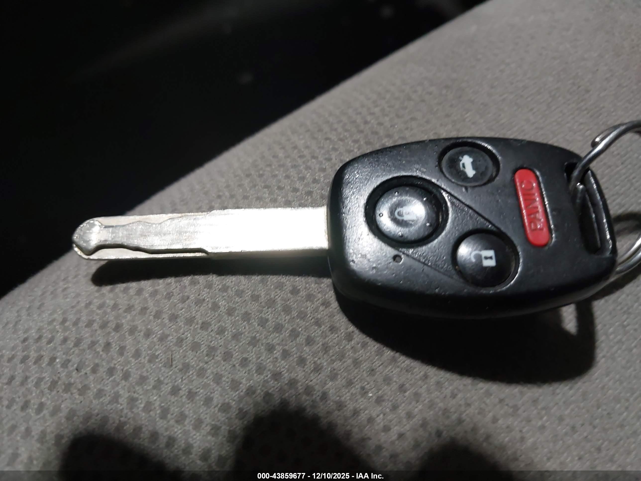 HONDA CIVIC image 11