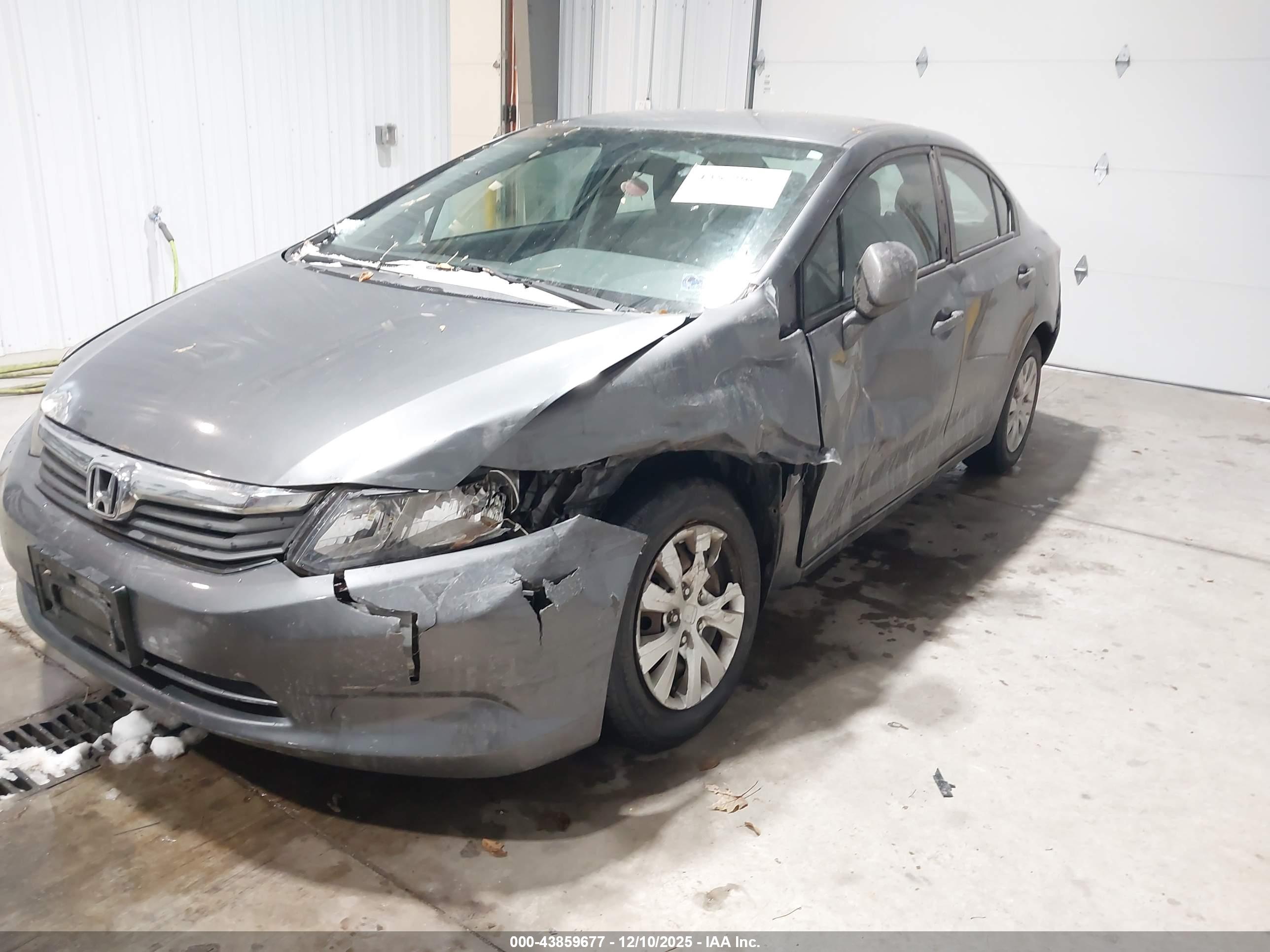 HONDA CIVIC image 6