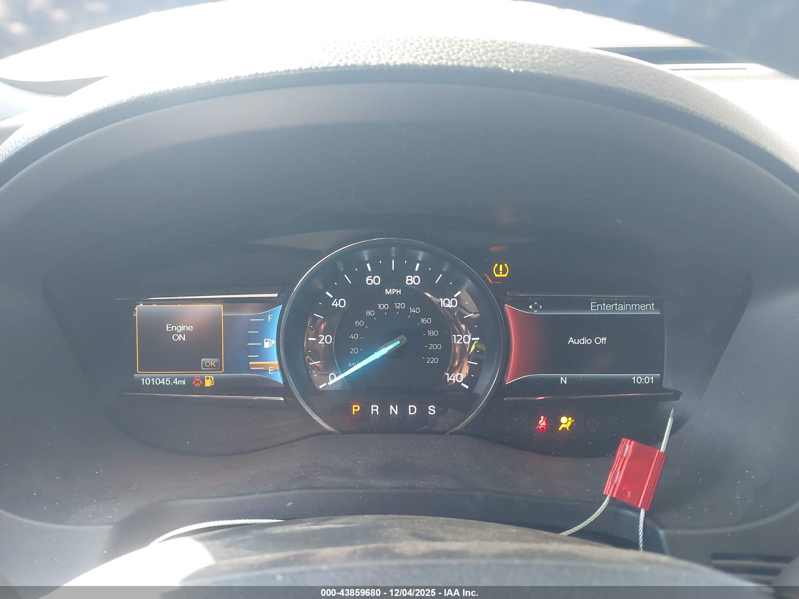 FORD EXPLORER image 7
