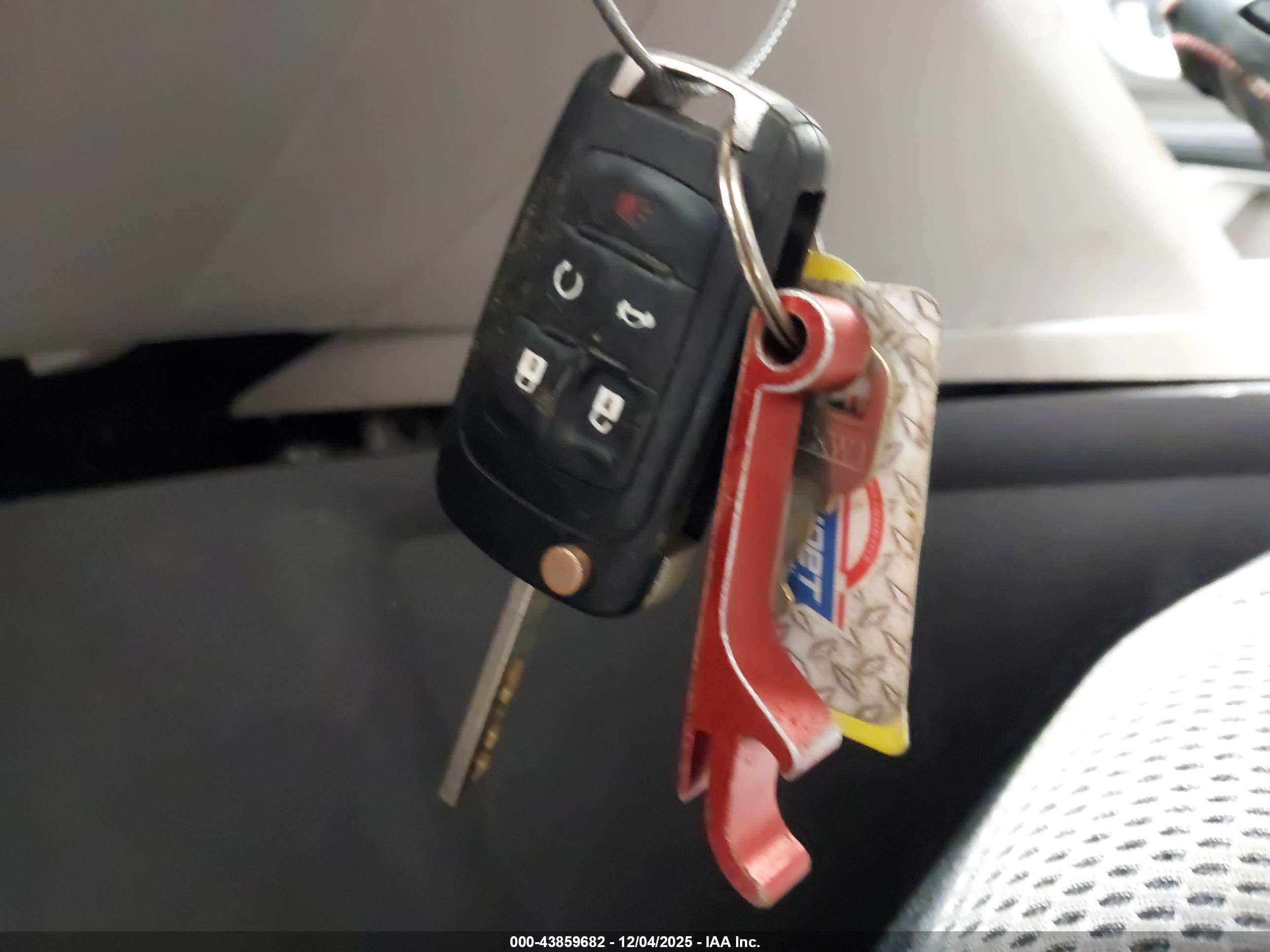 CHEVROLET EQUINOX image 11