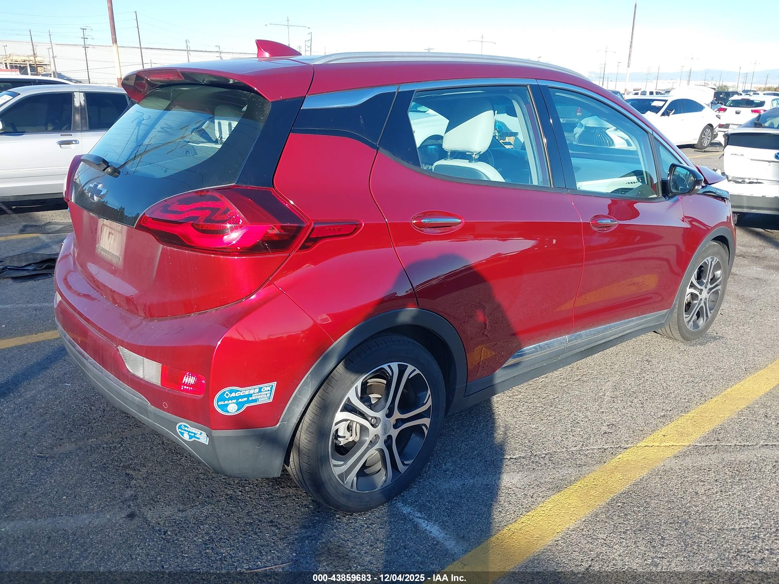 CHEVROLET BOLT image 4