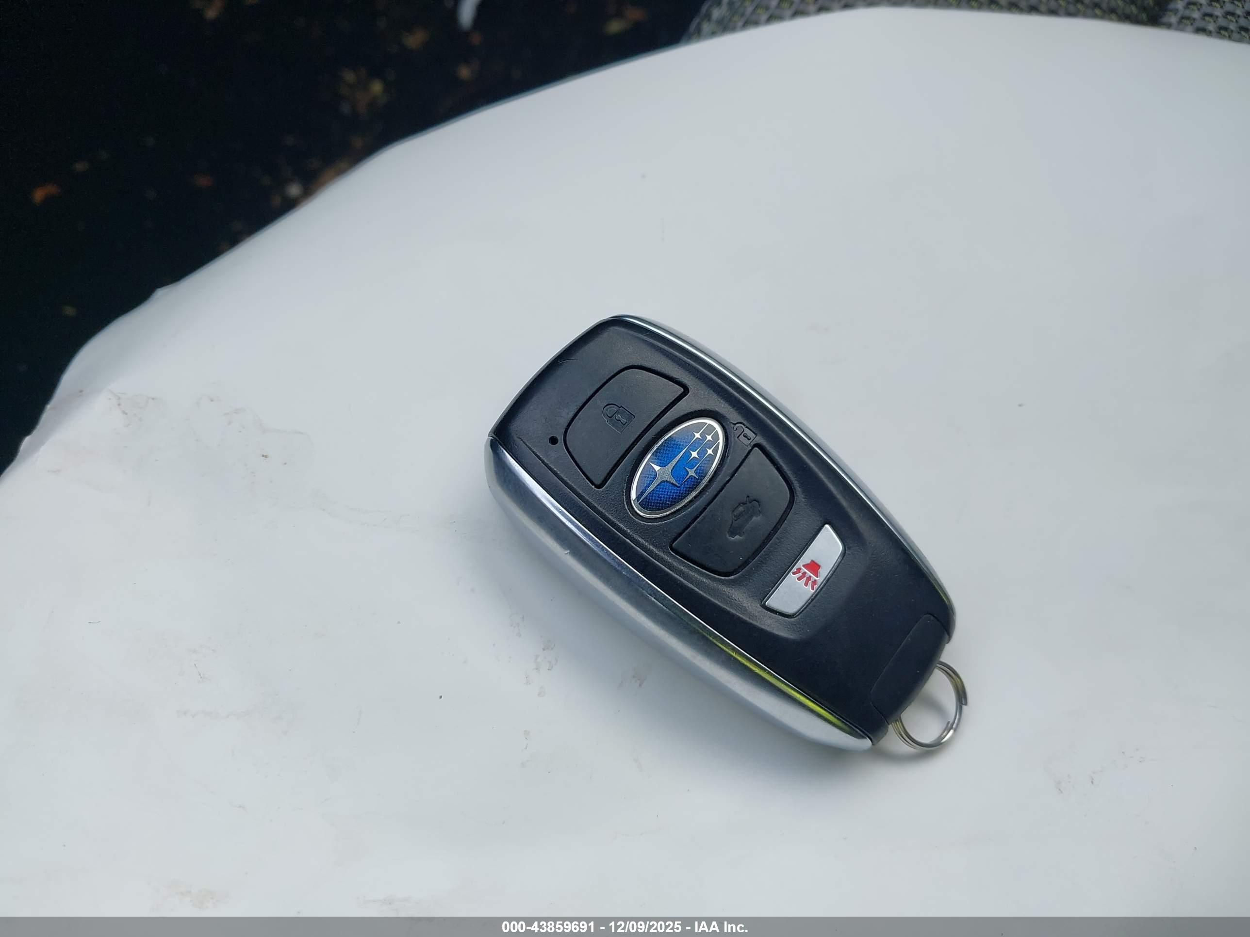 SUBARU CROSSTREK image 11