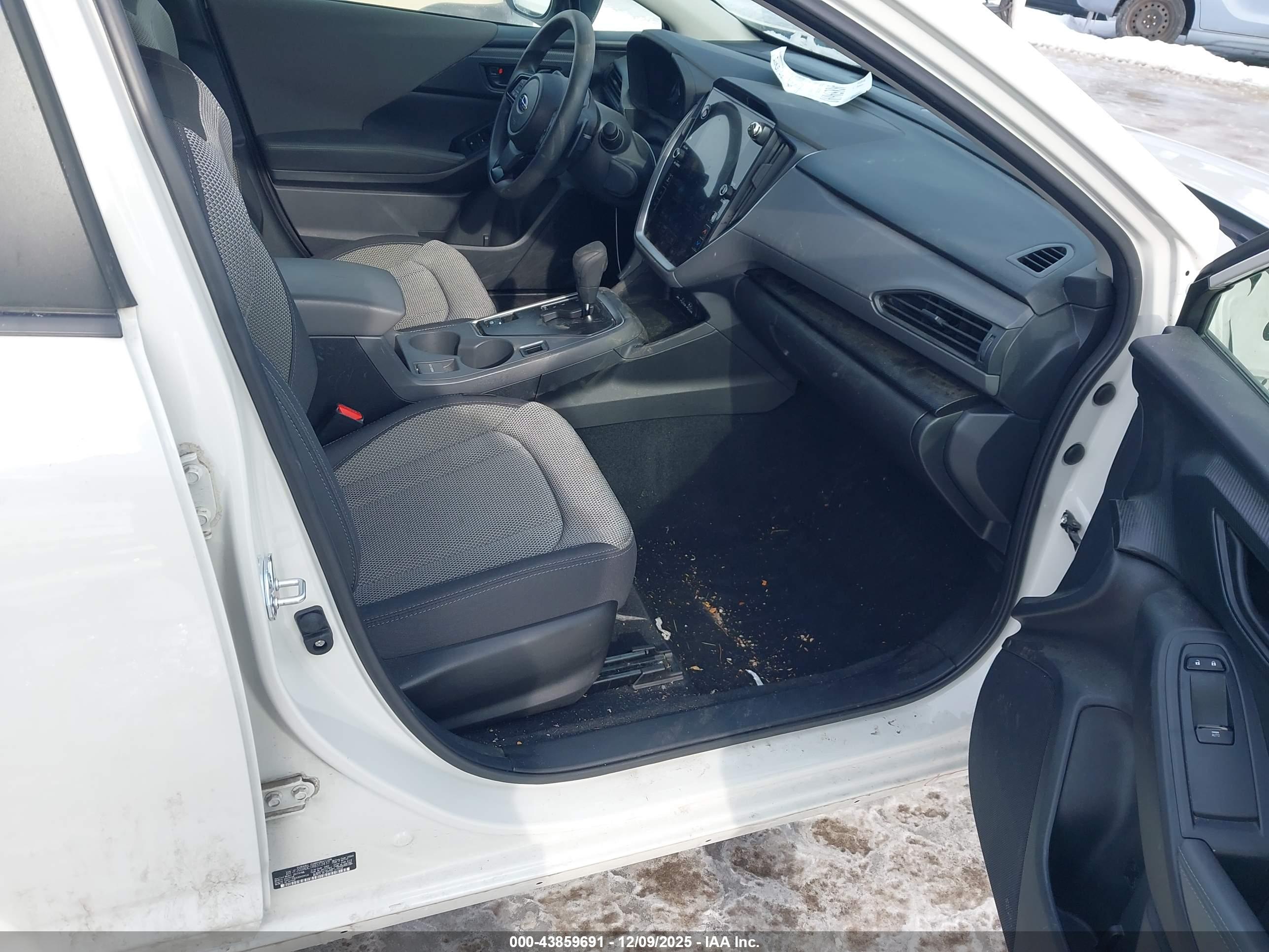 SUBARU CROSSTREK image 5