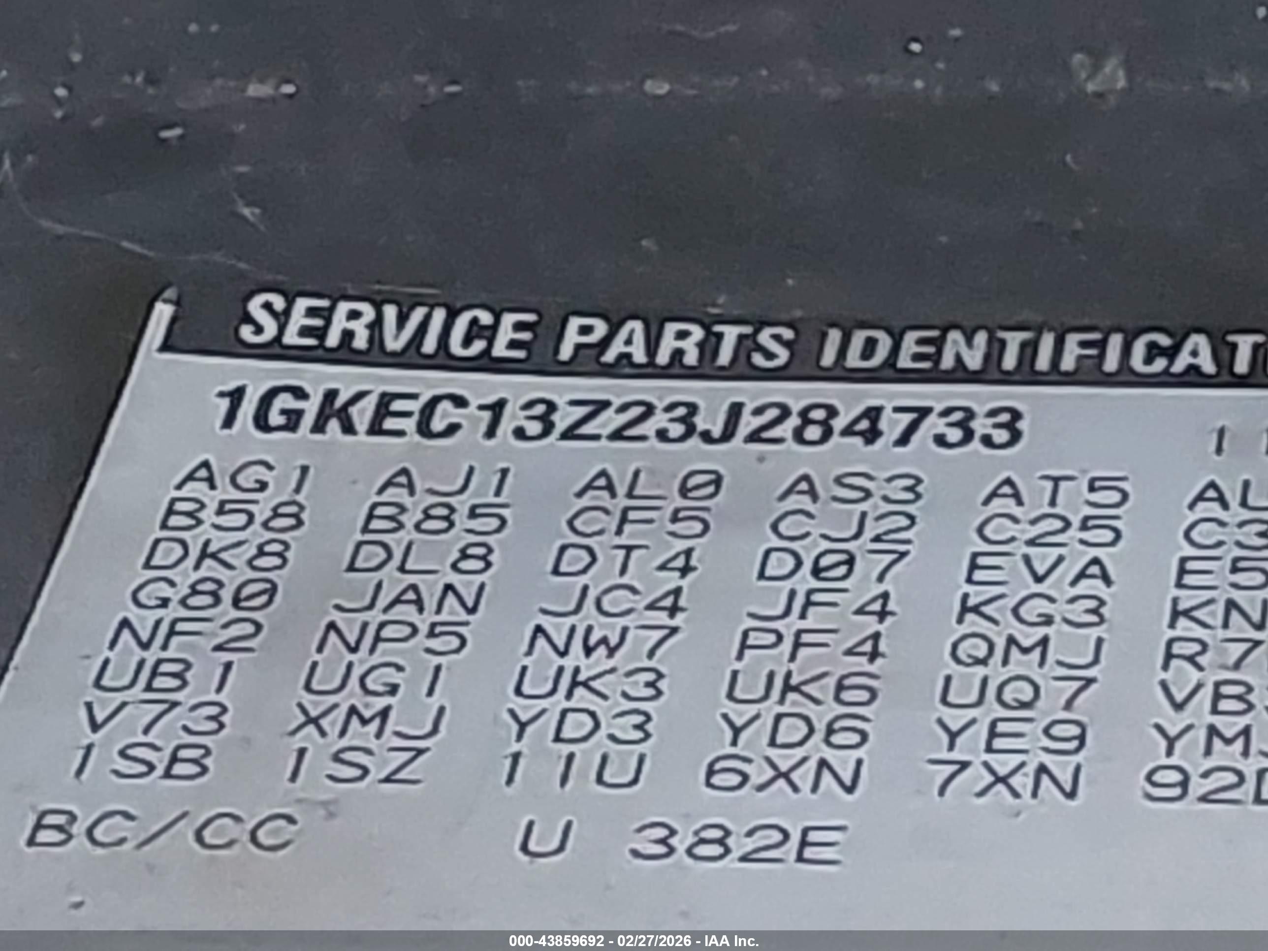 GMC YUKON image 9