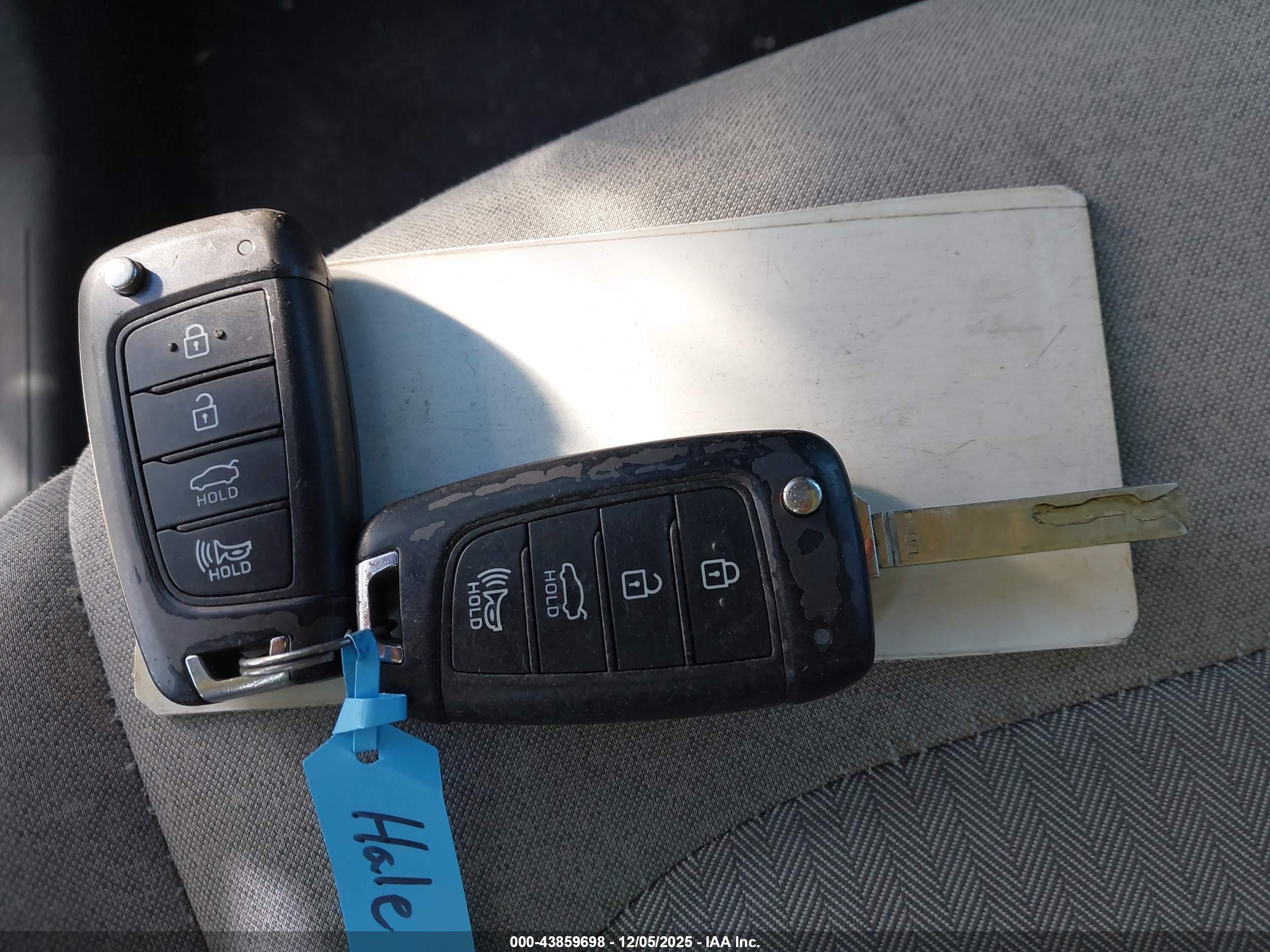 HYUNDAI SONATA image 11