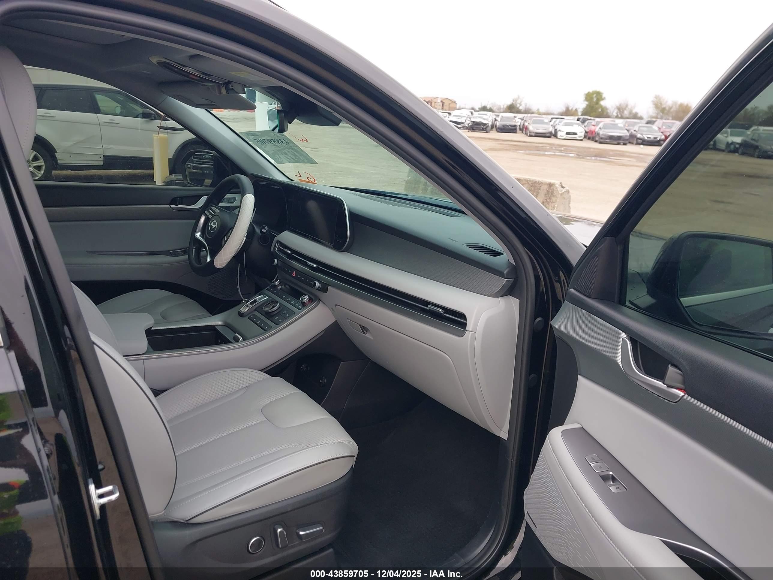 HYUNDAI PALISADE image 5