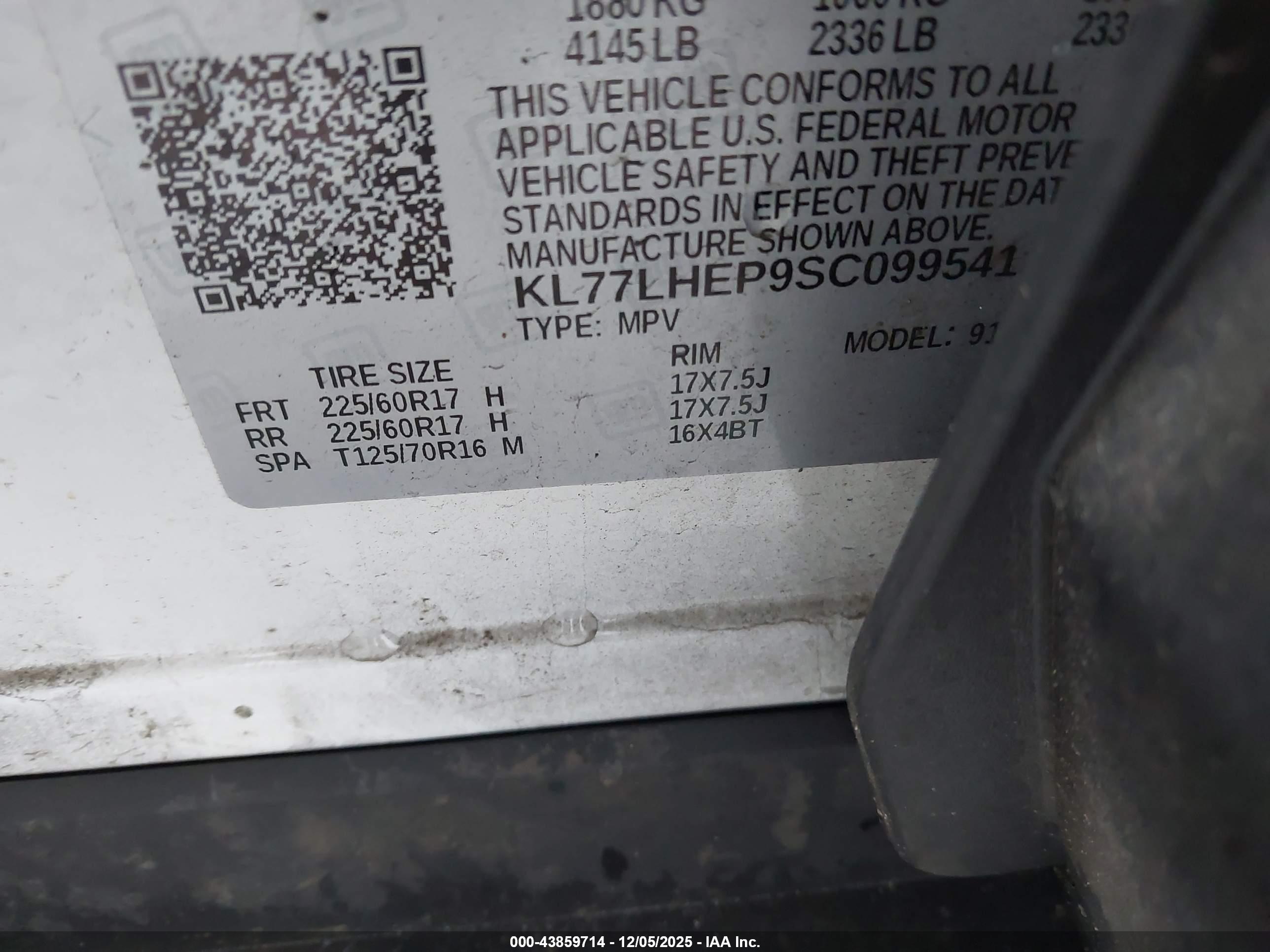 CHEVROLET TRAX image 9