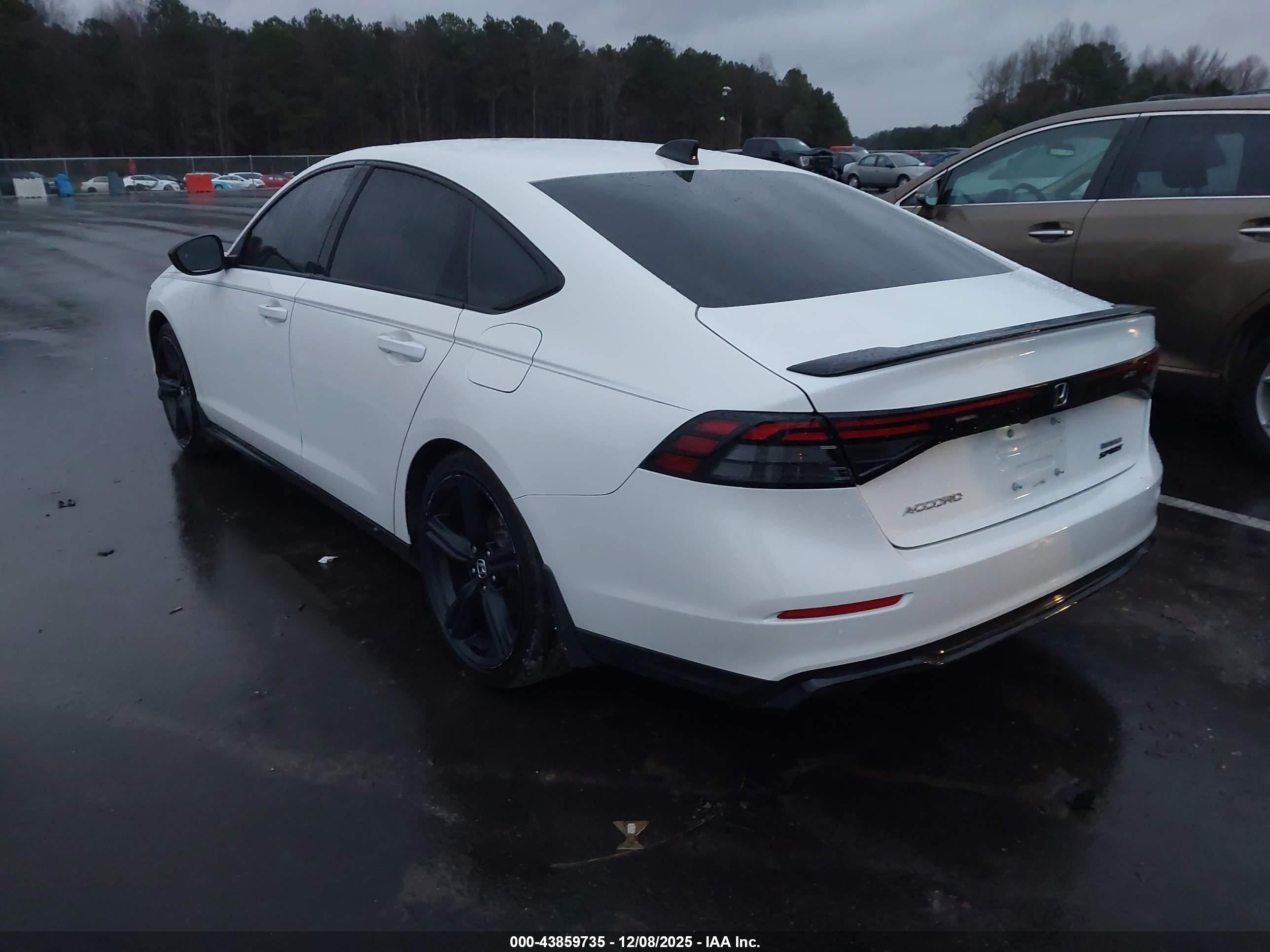 HONDA ACCORD image 3