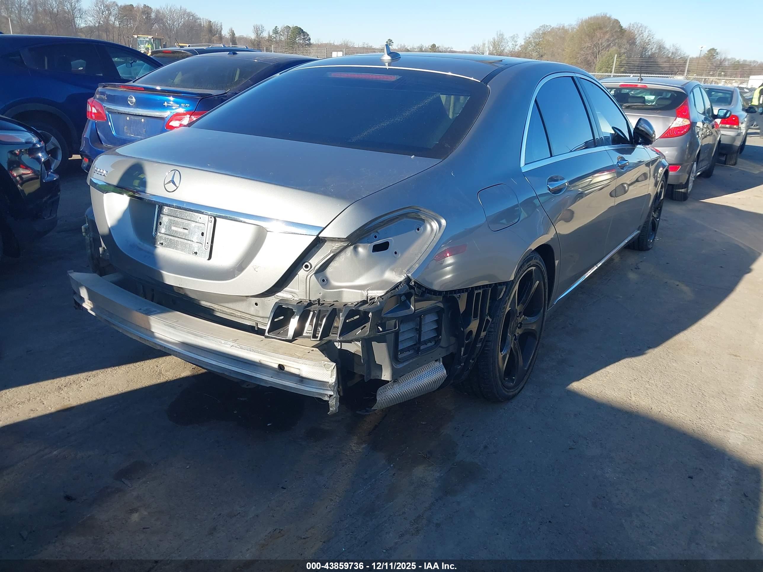 MERCEDES-BENZ S image 4