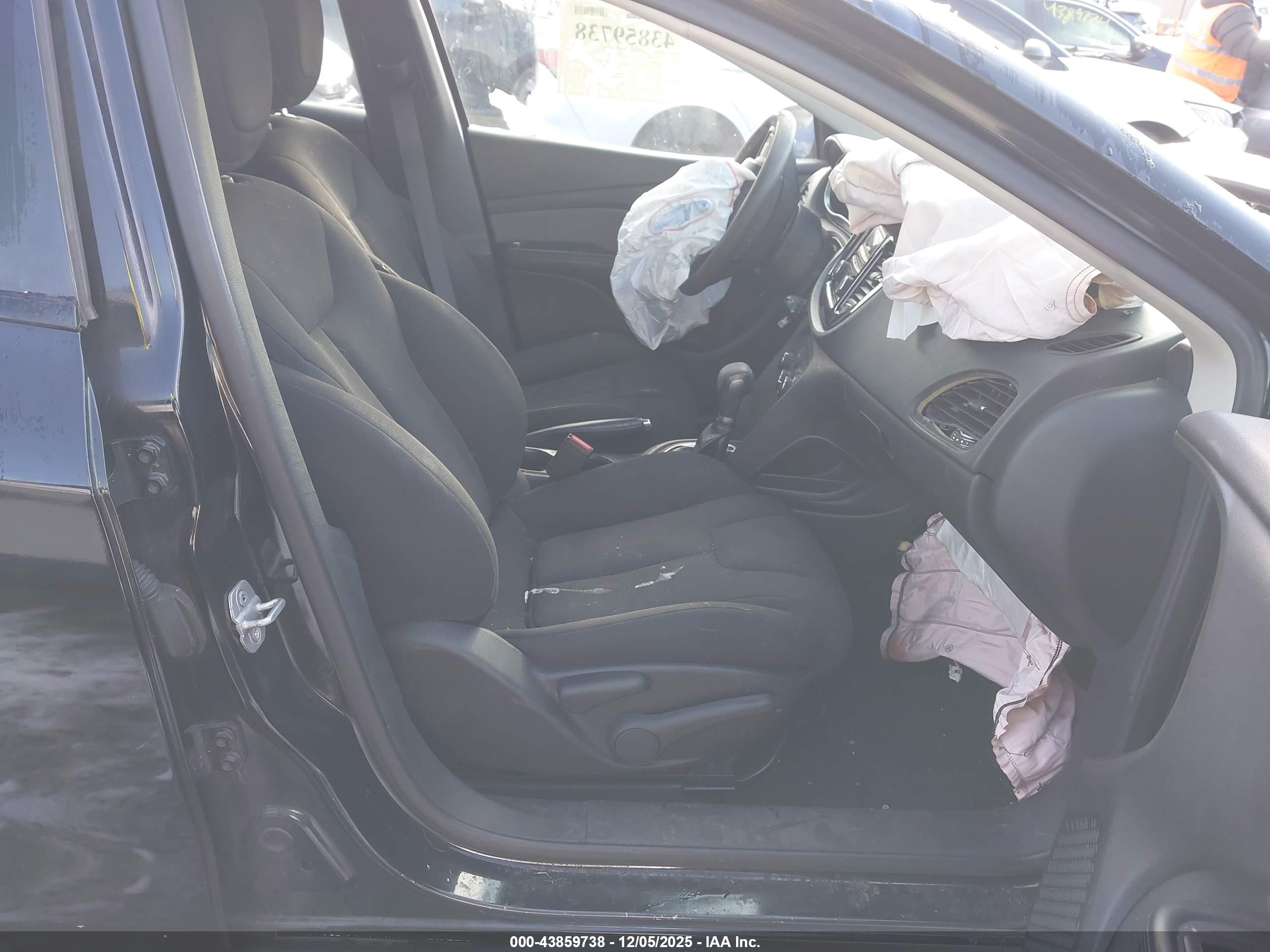 DODGE DART image 5