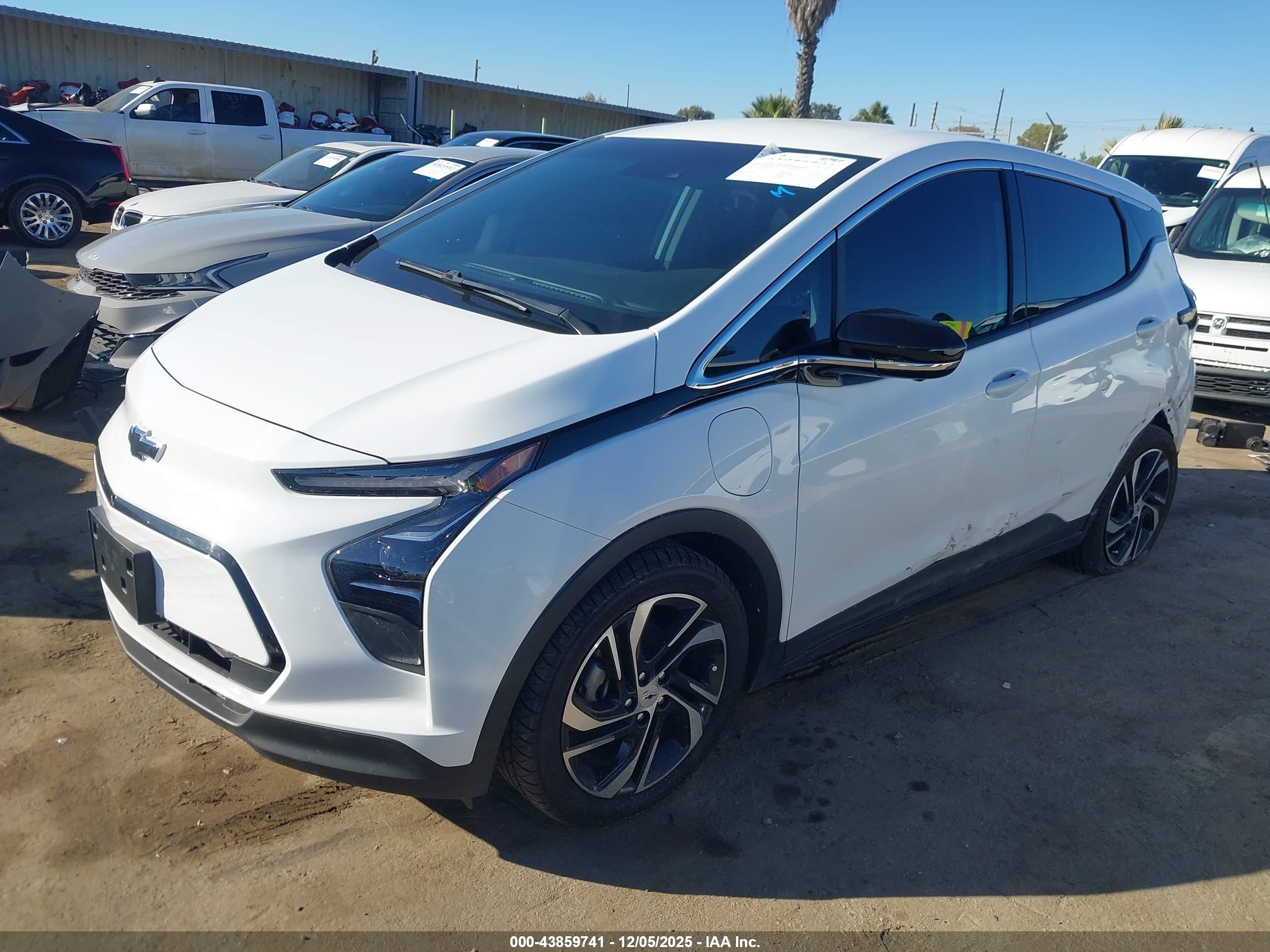 CHEVROLET BOLT image 2