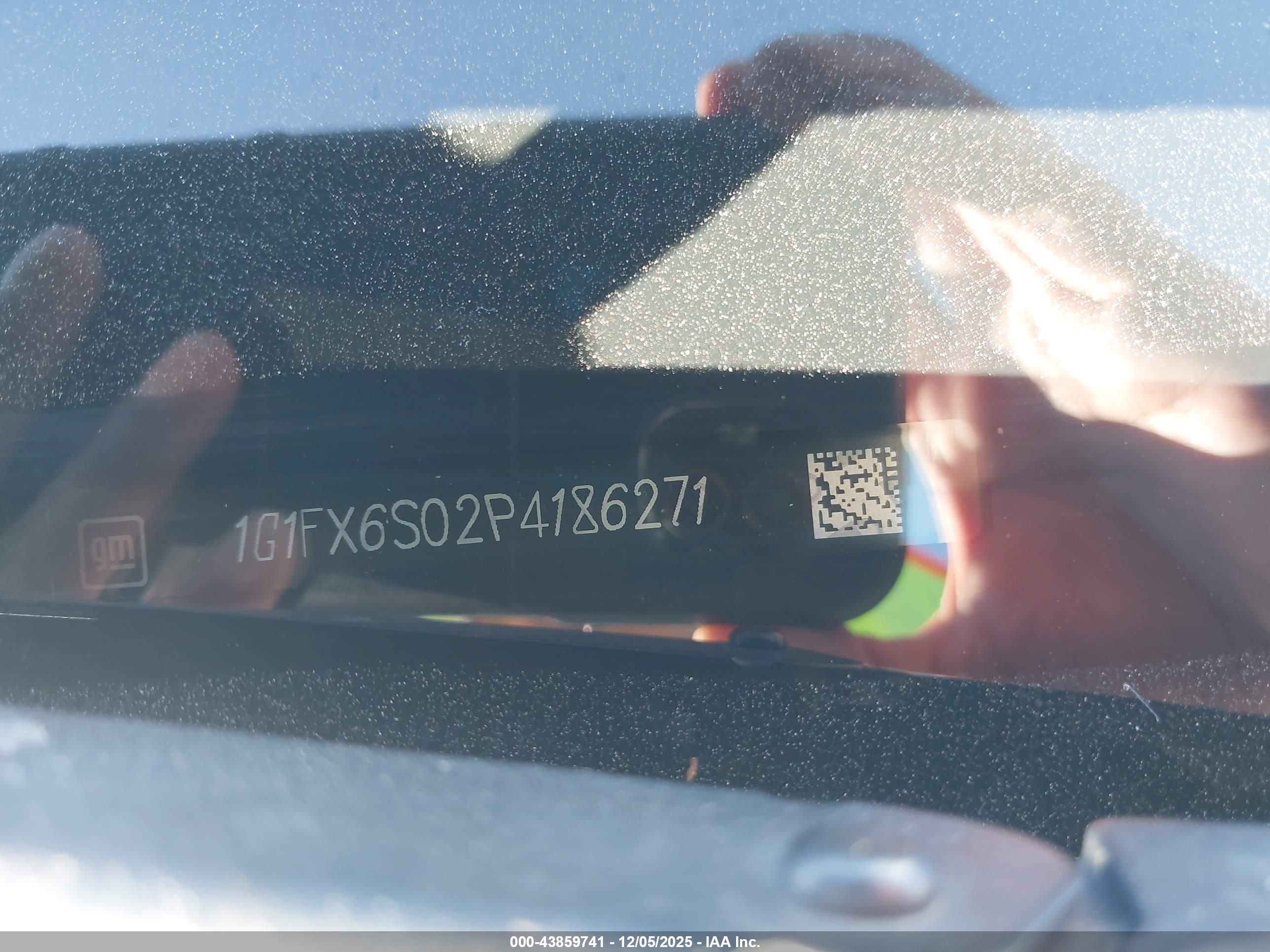 CHEVROLET BOLT image 9