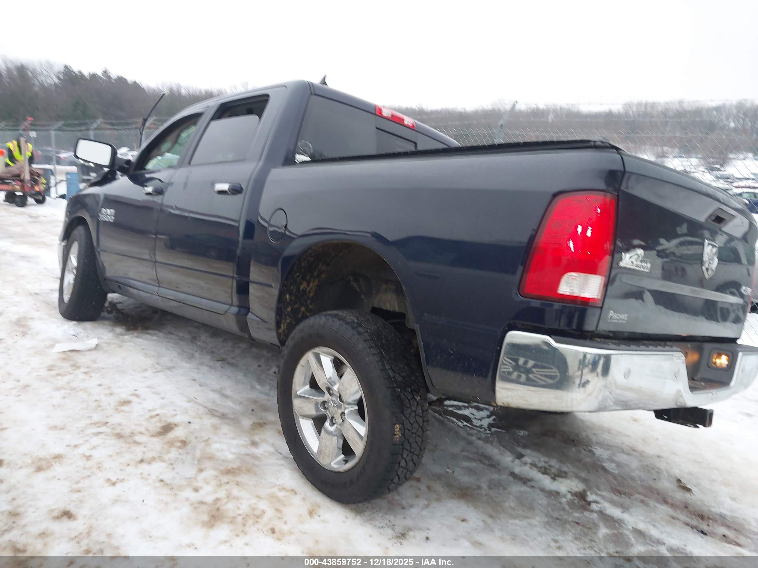 RAM 1500 image 3