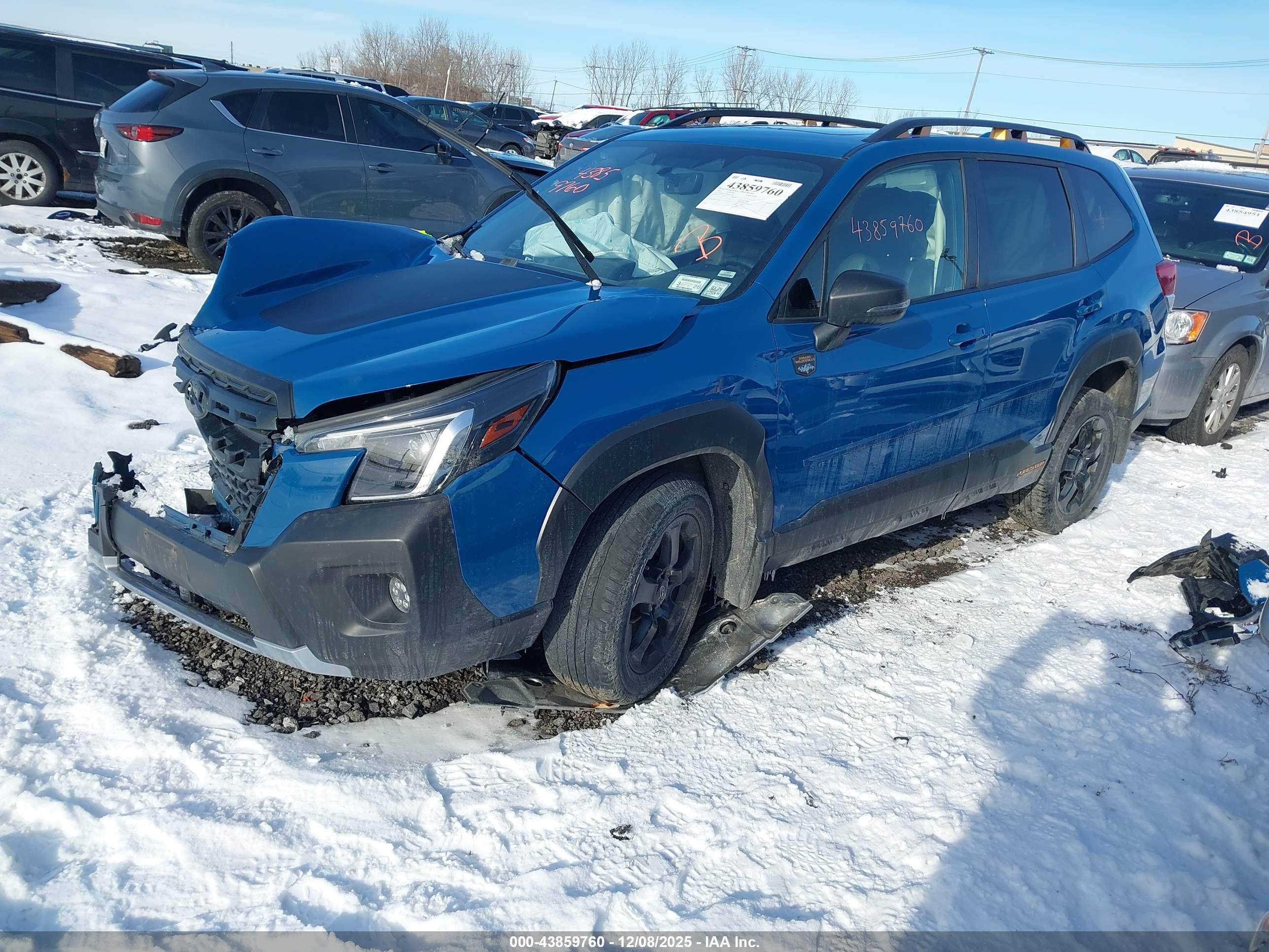 SUBARU FORESTER image 2