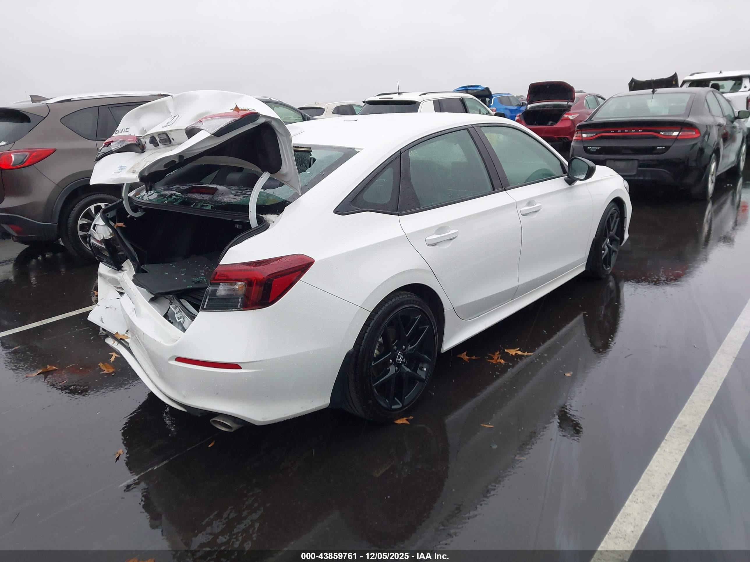 HONDA CIVIC image 4