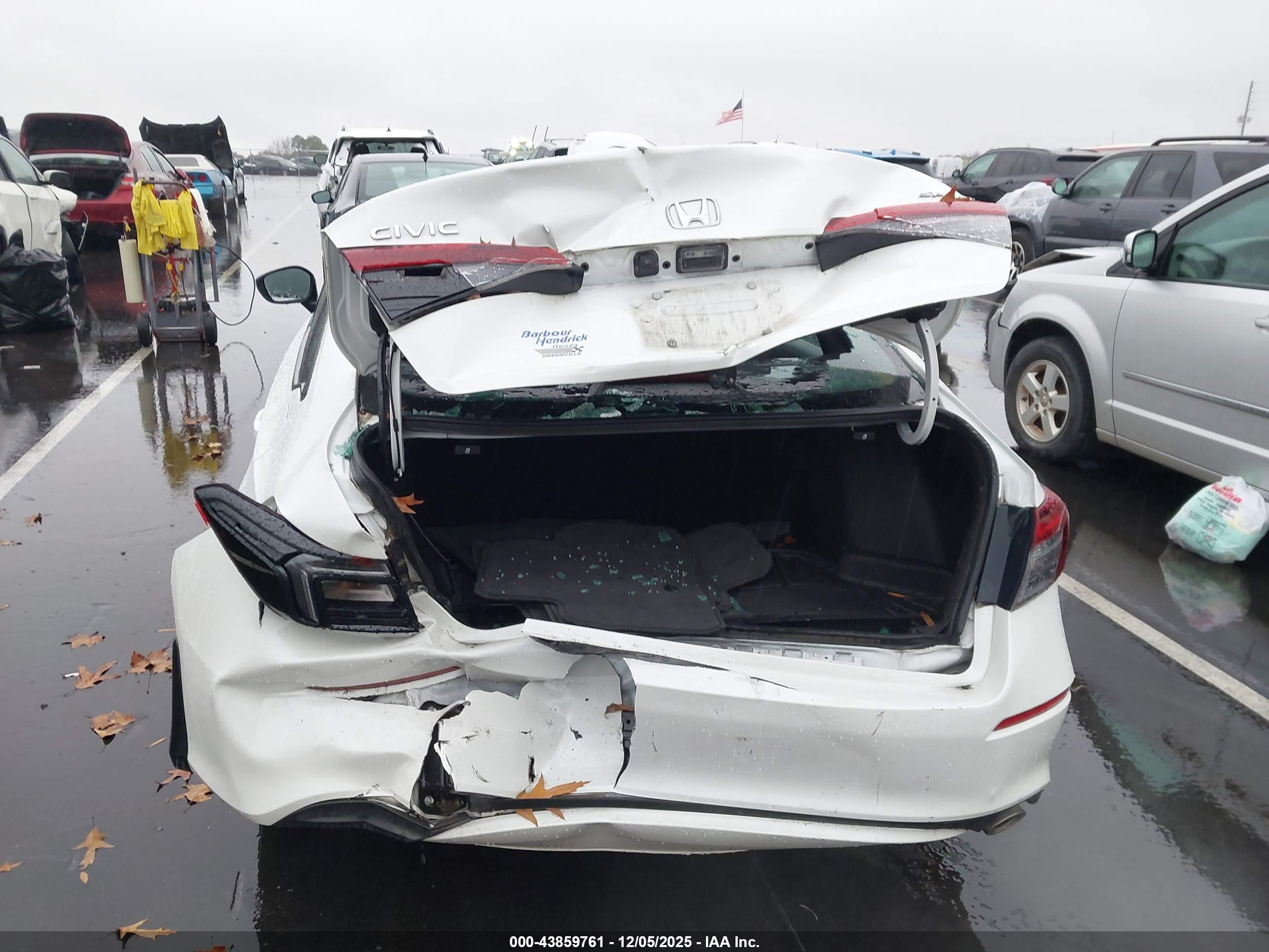 HONDA CIVIC image 6