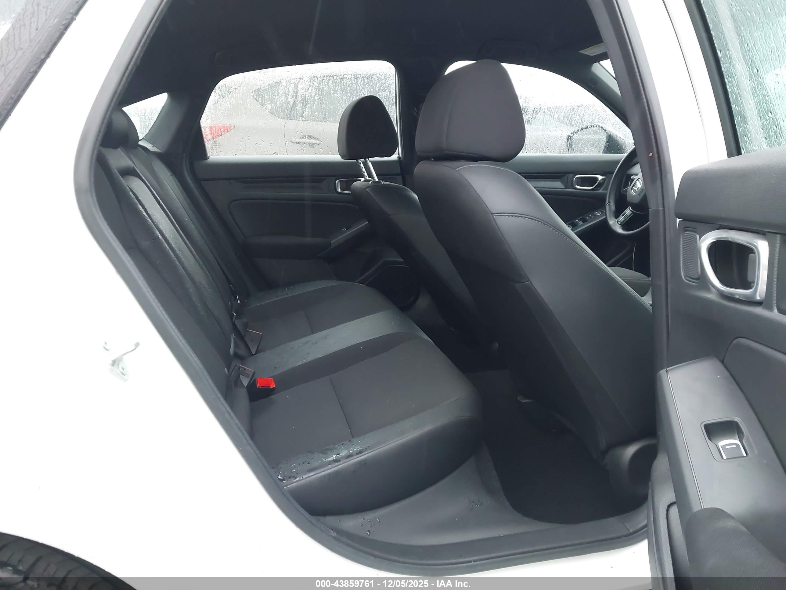 HONDA CIVIC image 8