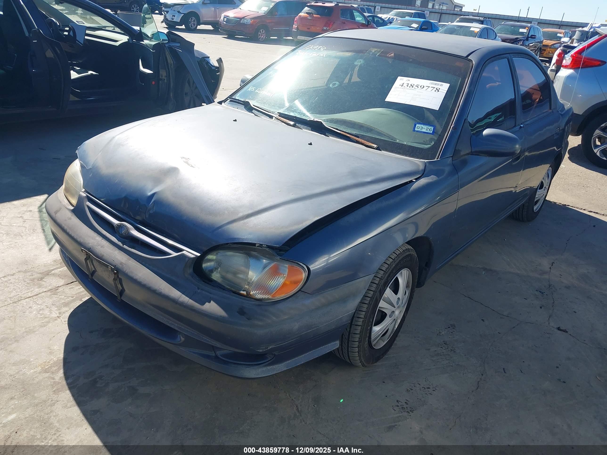 KIA SEPHIA image 2