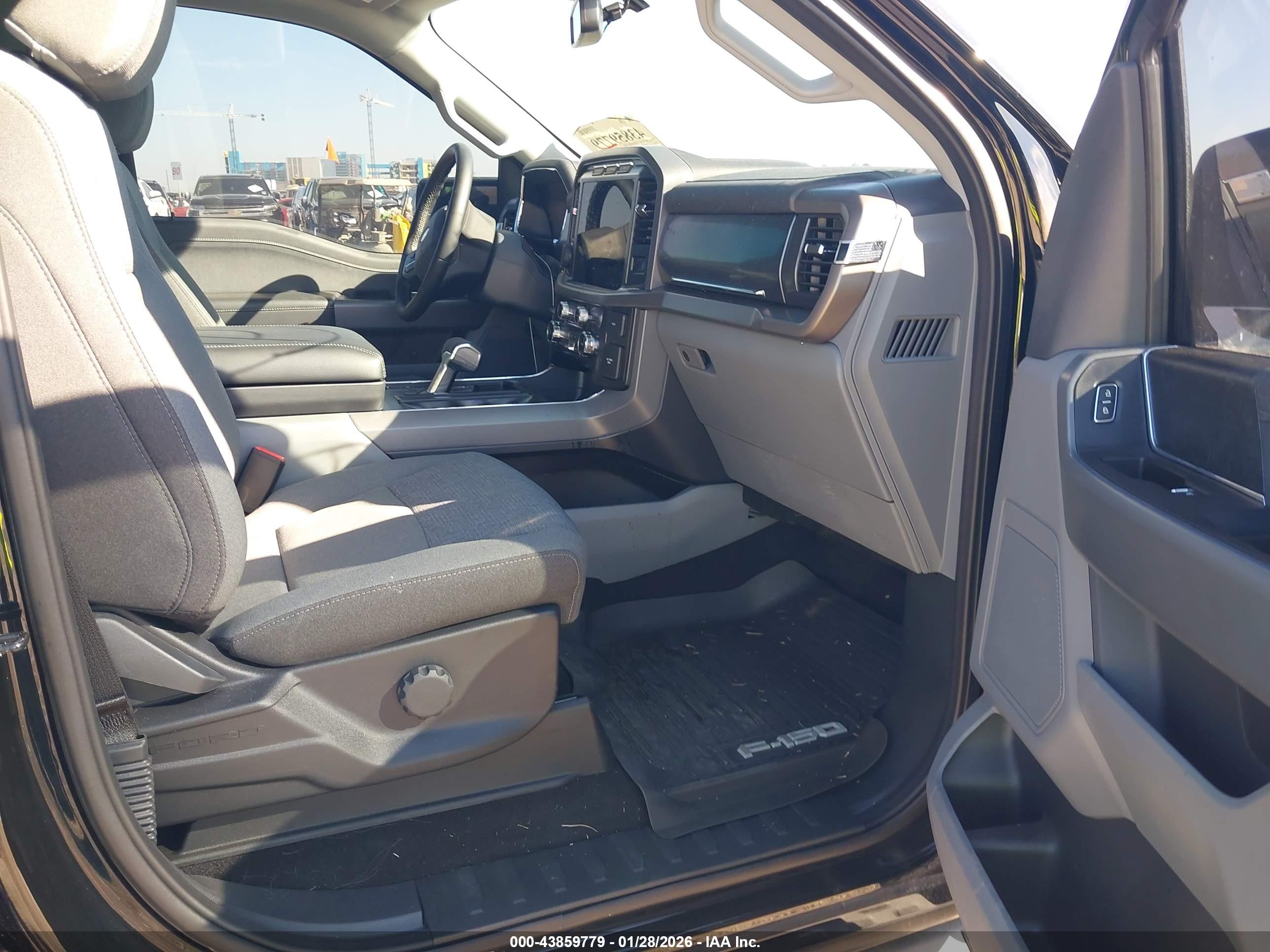 FORD F-150 image 5