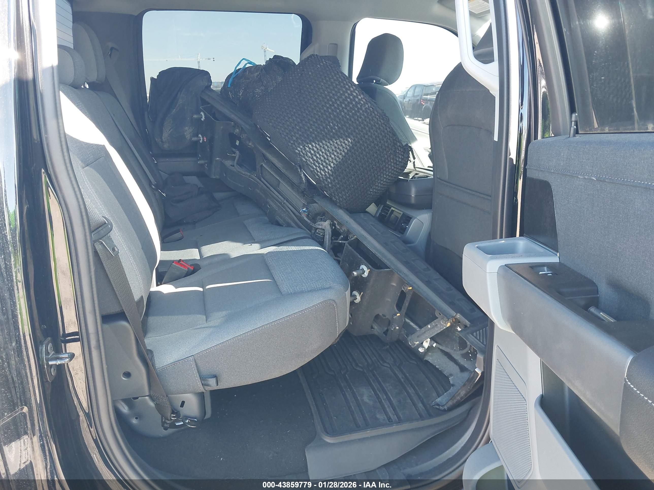 FORD F-150 image 8