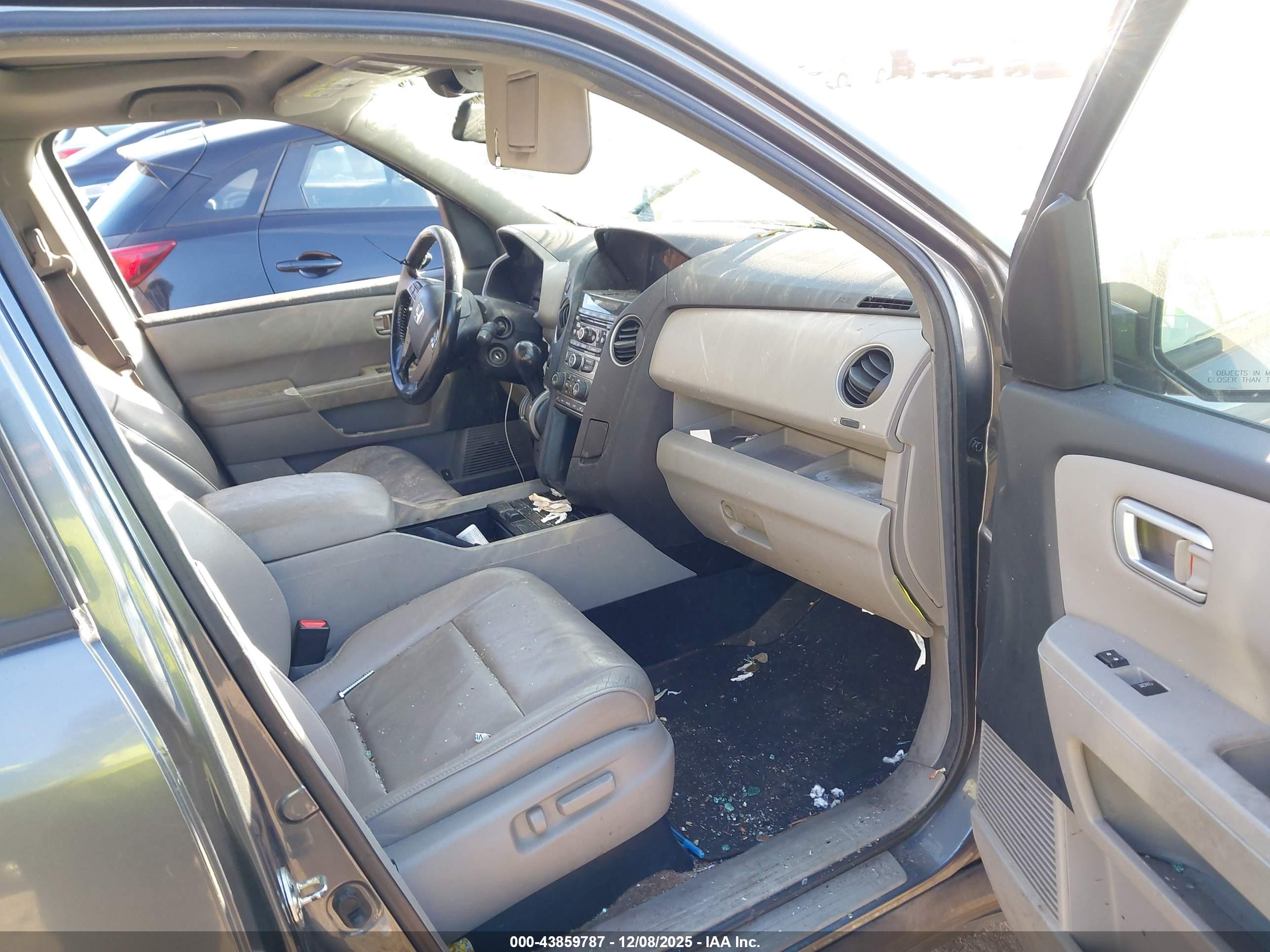 HONDA PILOT image 5