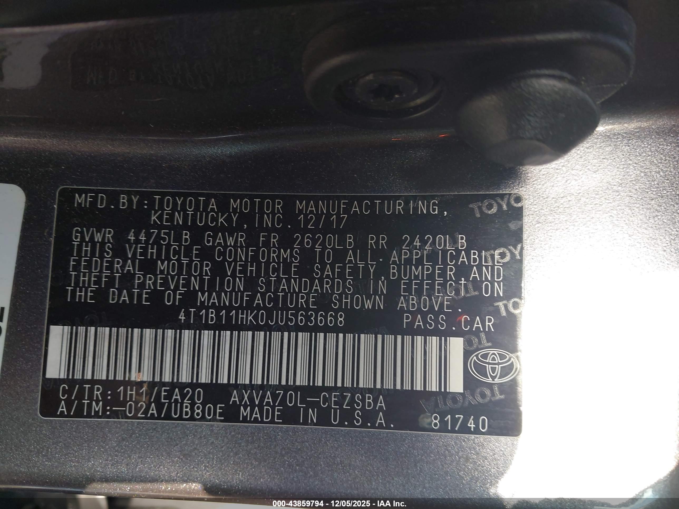 TOYOTA CAMRY image 9